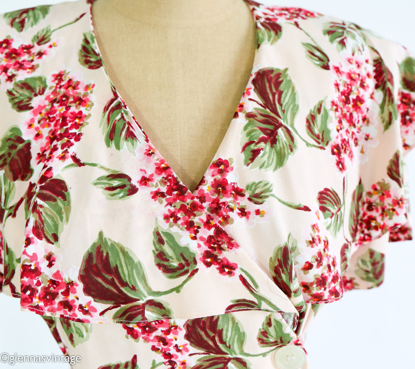 1980s Creme & Pink Floral Print Dress, Size 8 Medium
