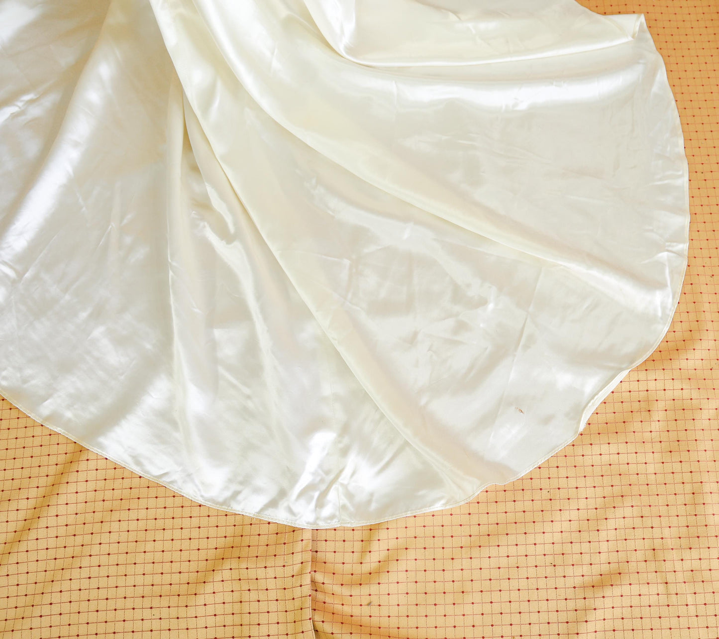 1930s Ivory Satin Long Wedding Dress with Heart Sleeves, Extra Small