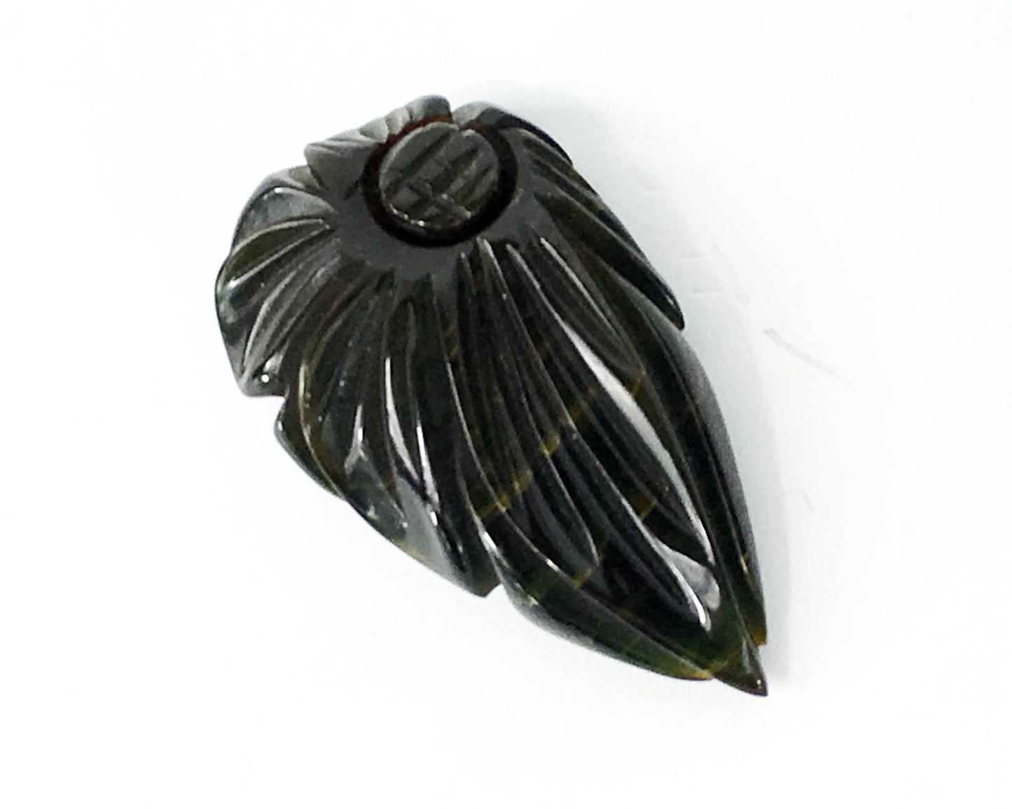 1940s Carved Flower Bakelite Dress Clip | Dark Green & Black