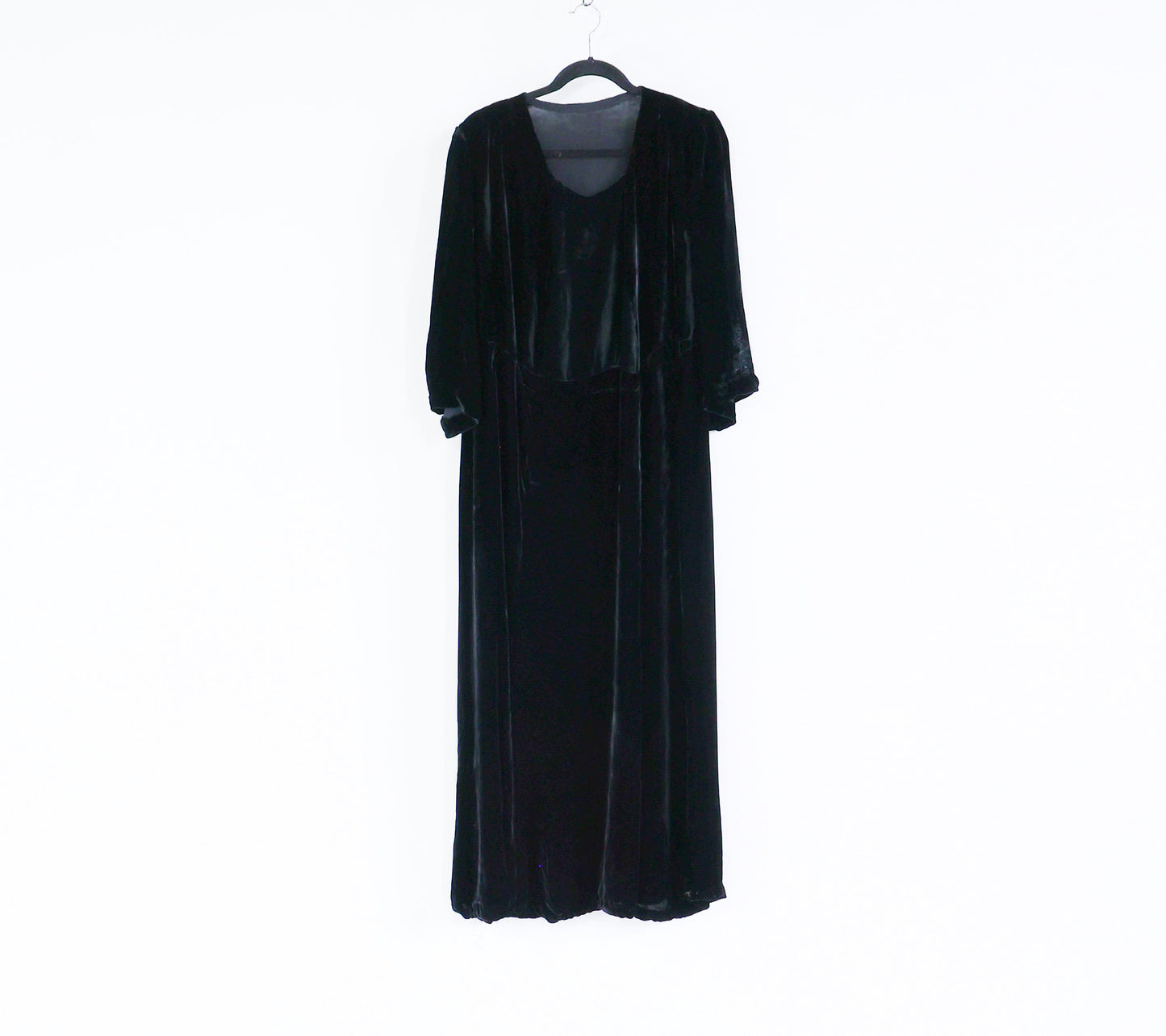 1930s Black Silk Velvet Evening Gown, 40" Waist