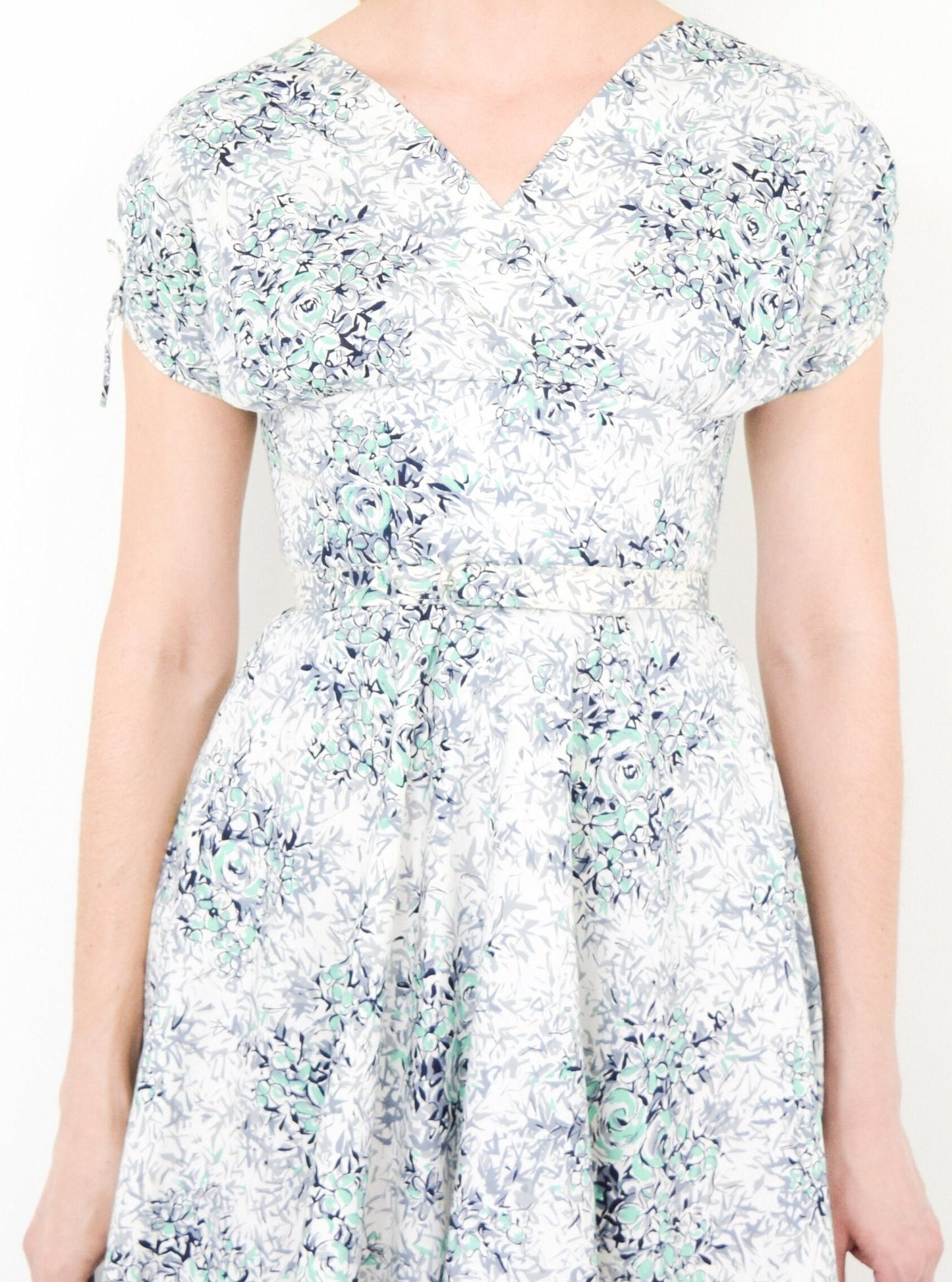 1950s Grey & White Floral Cotton Dress, Extra Small