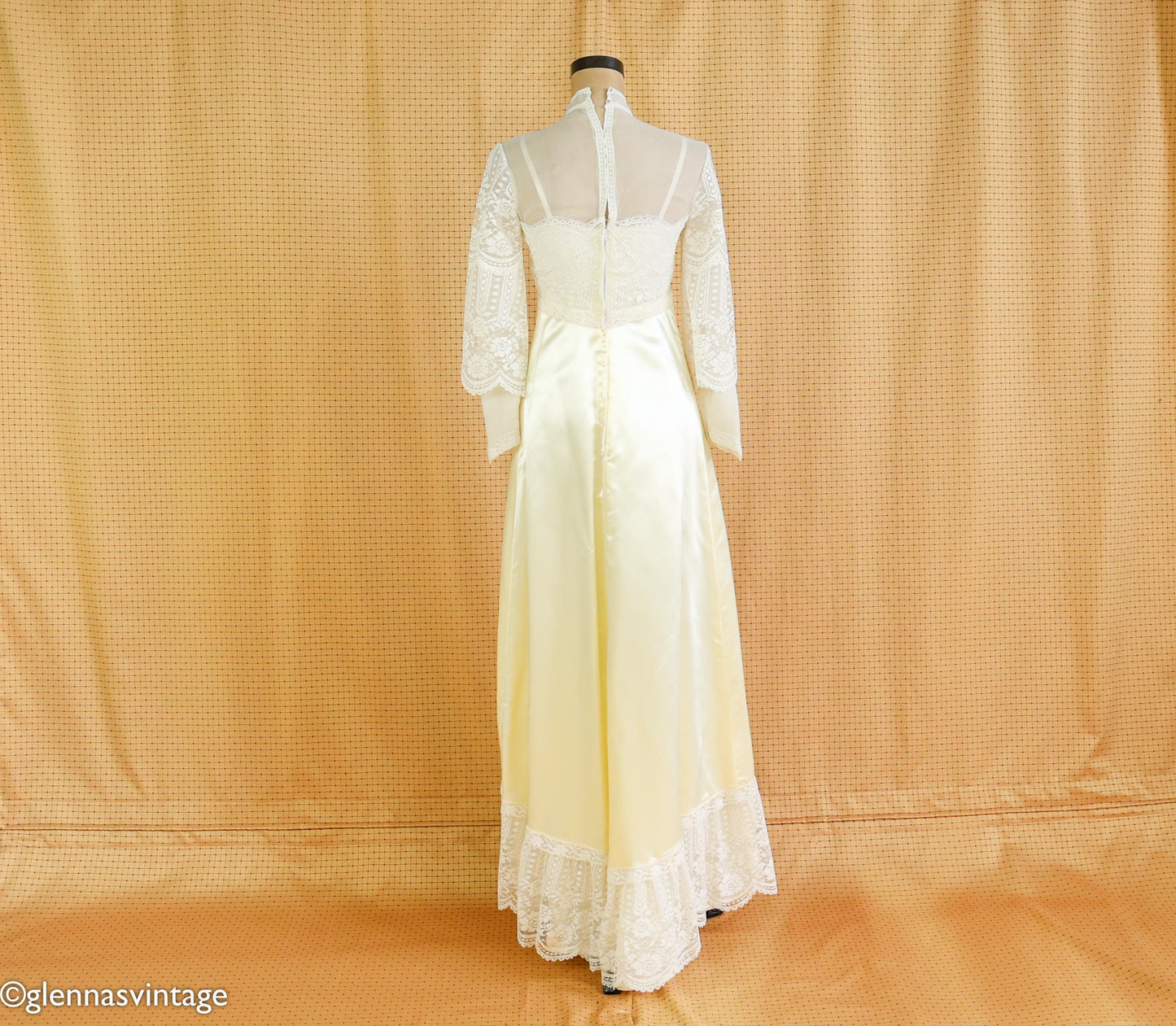 1970s Edwardian Style Wedding Gown in Candlelight Satin Lace, Small