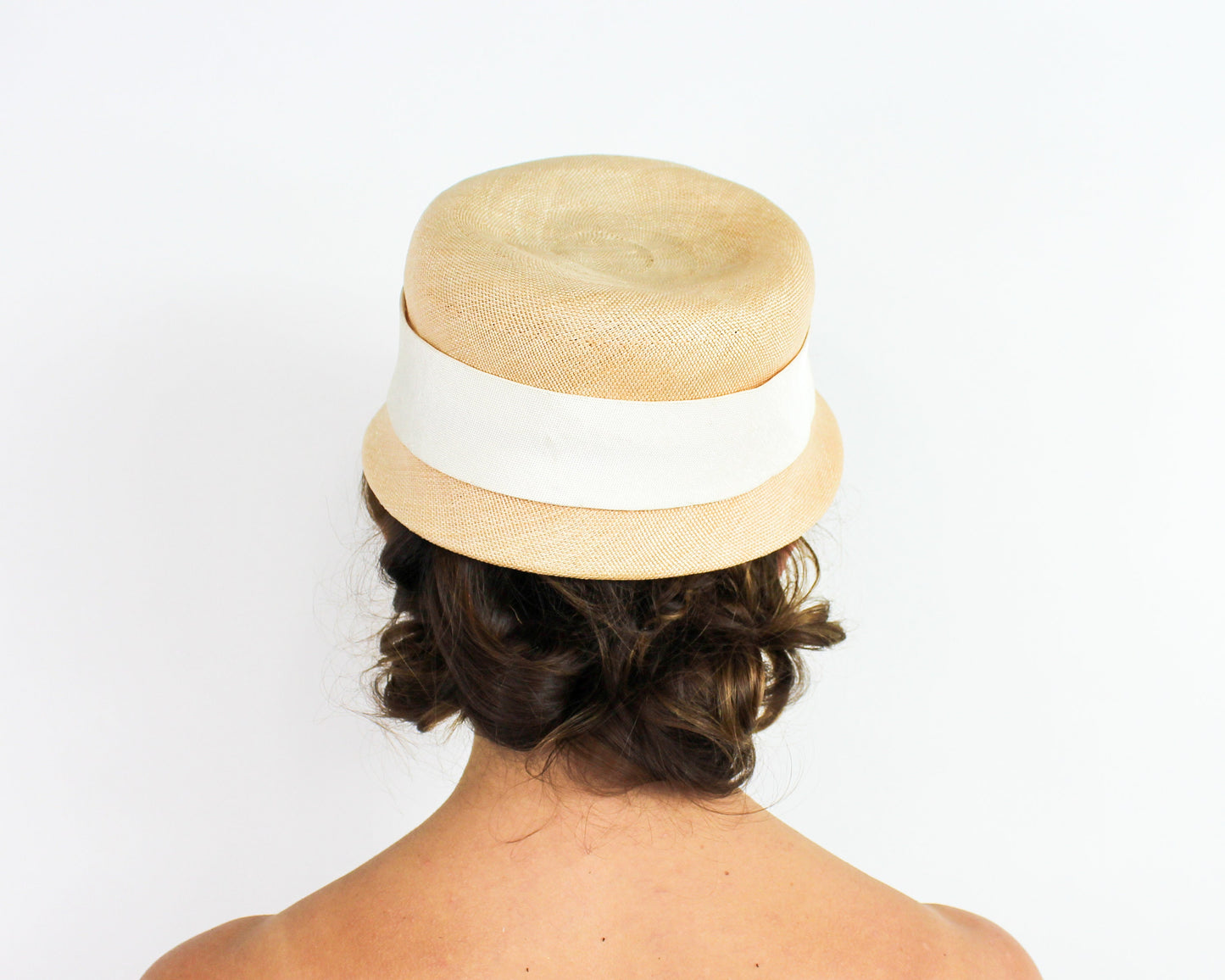 1950s Peach Straw Bucket Hat with Bow
