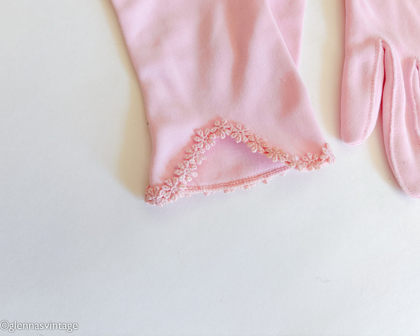 1950s Short Pink Floral Gloves