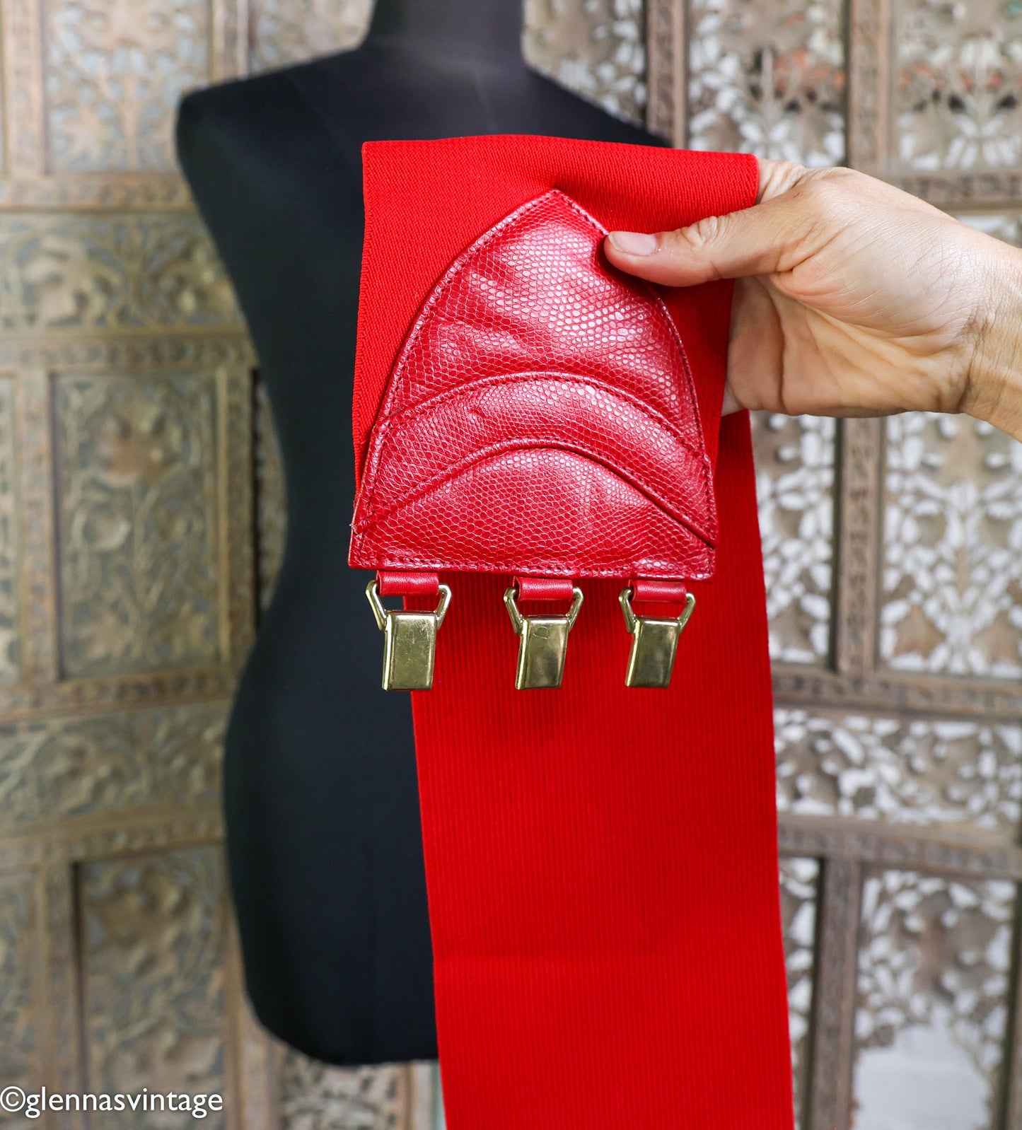 1980s Red Elastic Wide Belt