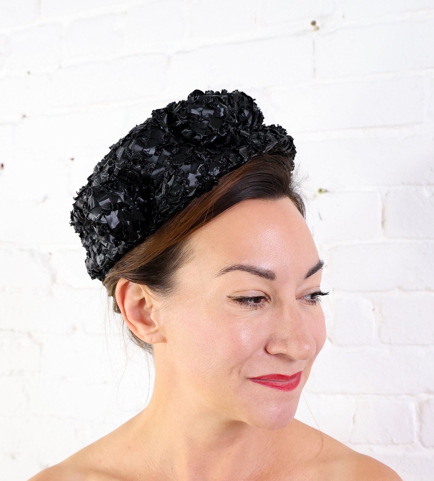 1960s Black Woven Raffia Hat, Jackie O Style