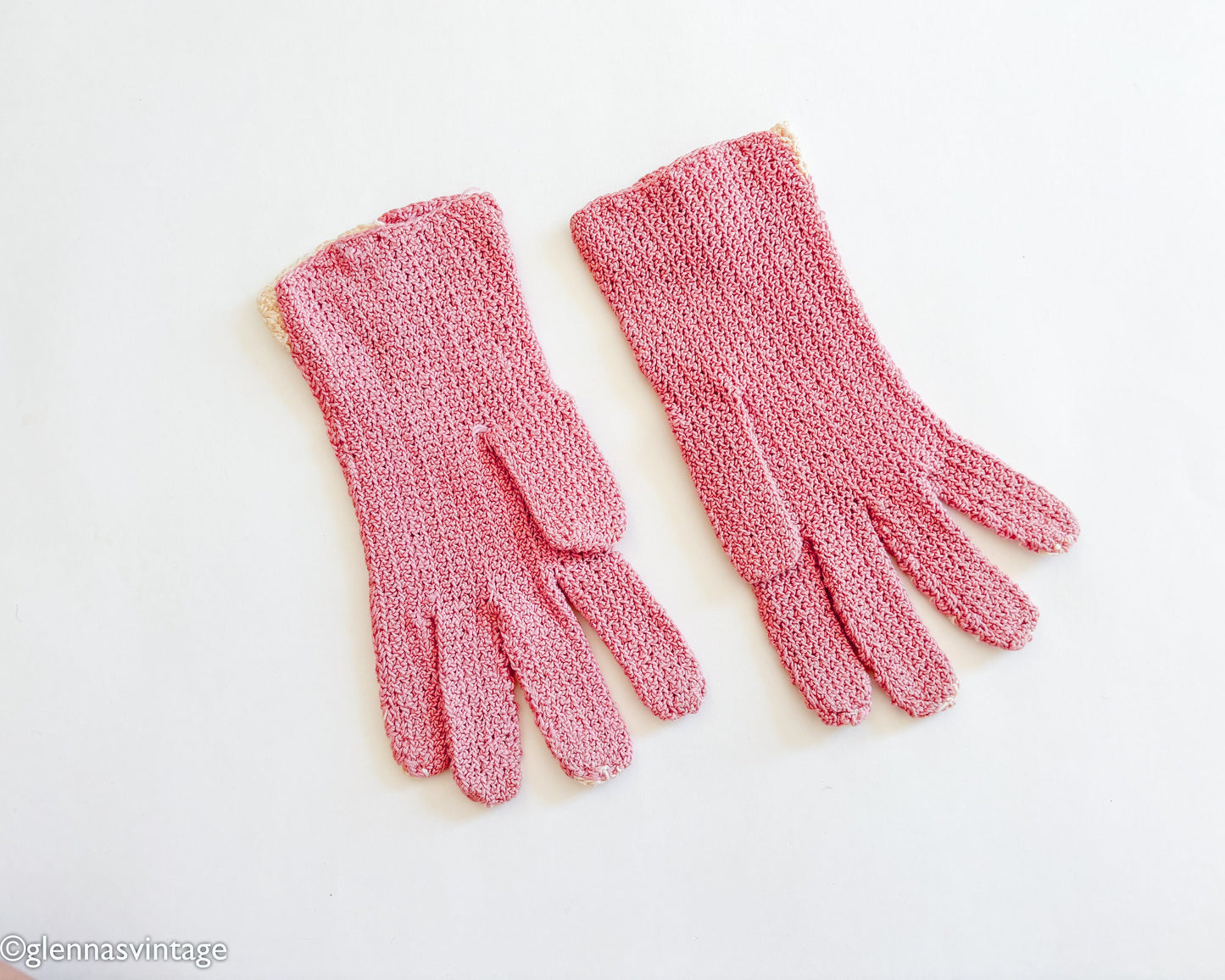 1940s Pink Crochet Vintage Gloves with Button Cuff