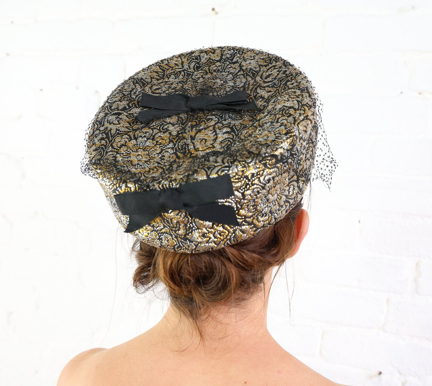 1960s Black & Gold Metallic Pillbox Hat