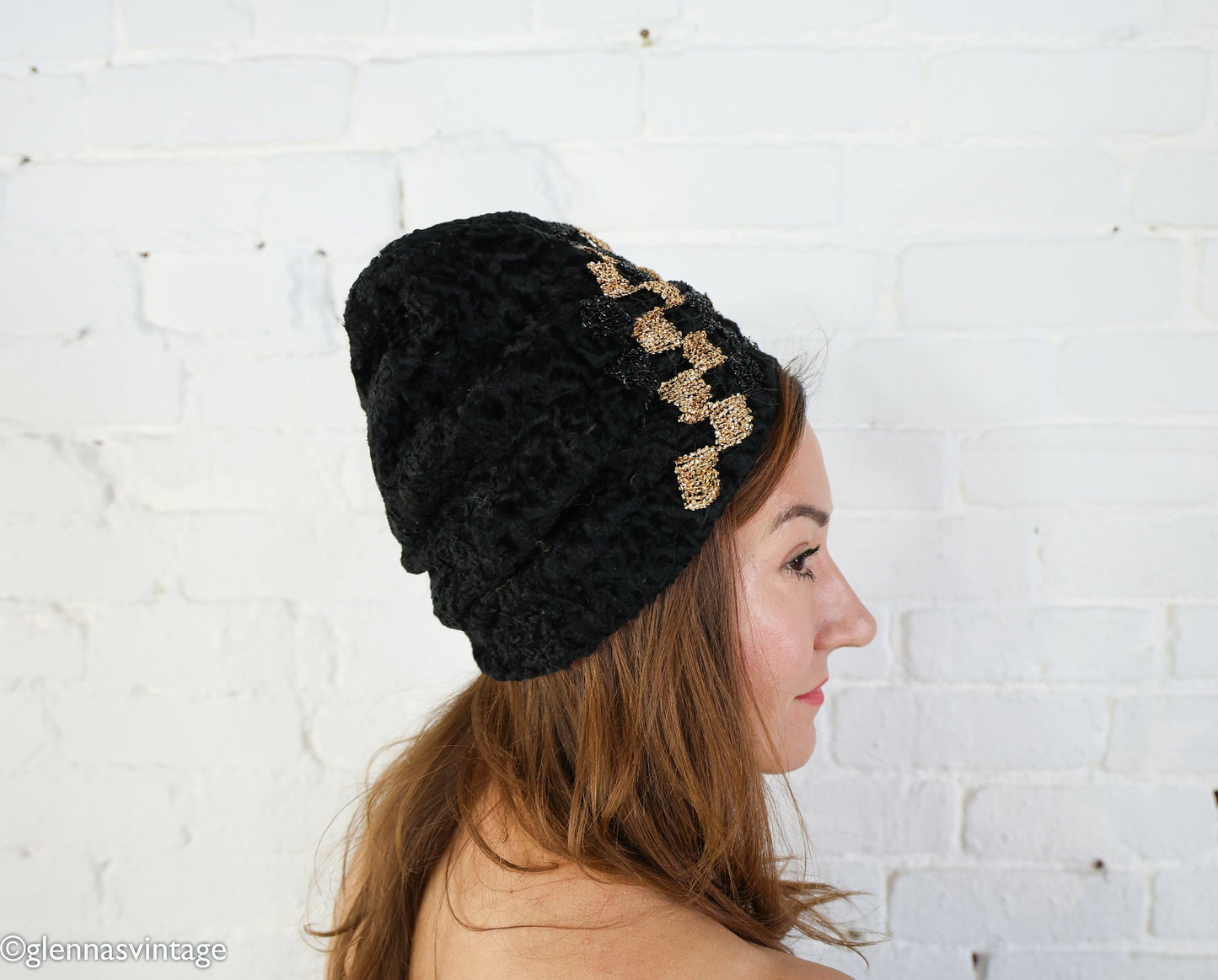 1940s Black & Gold Turban Hat