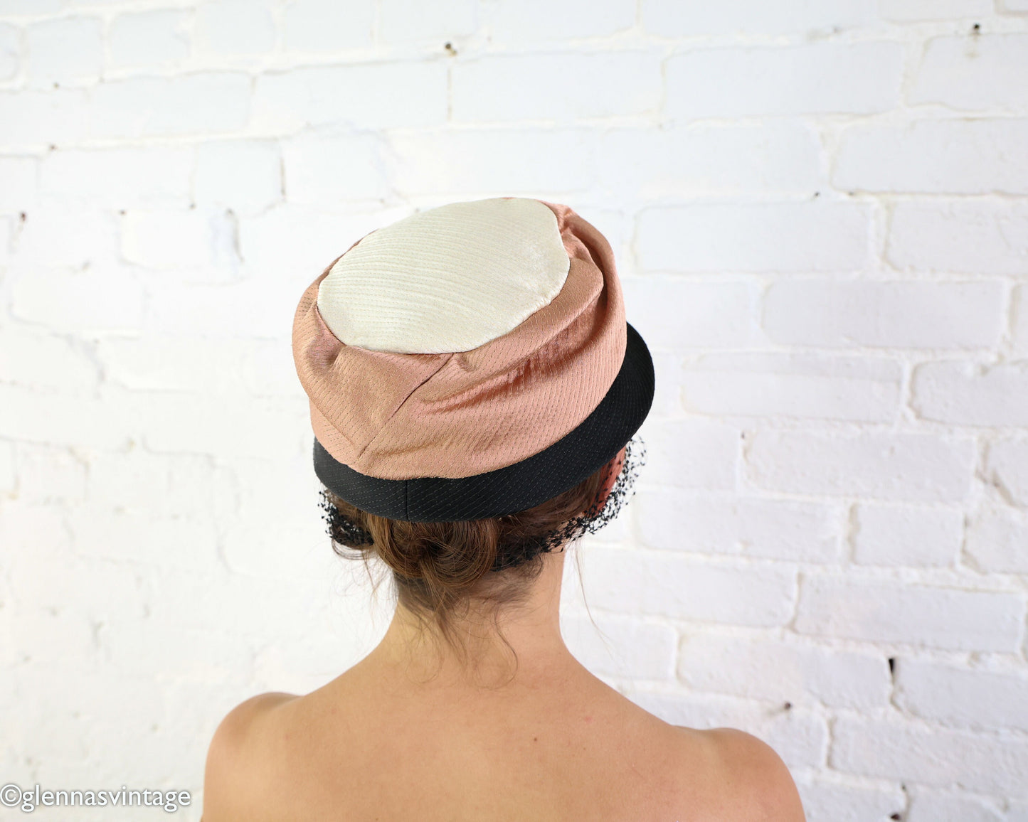 1950s Veiled Satin Cocktail Hat in Creme, Brown & Black