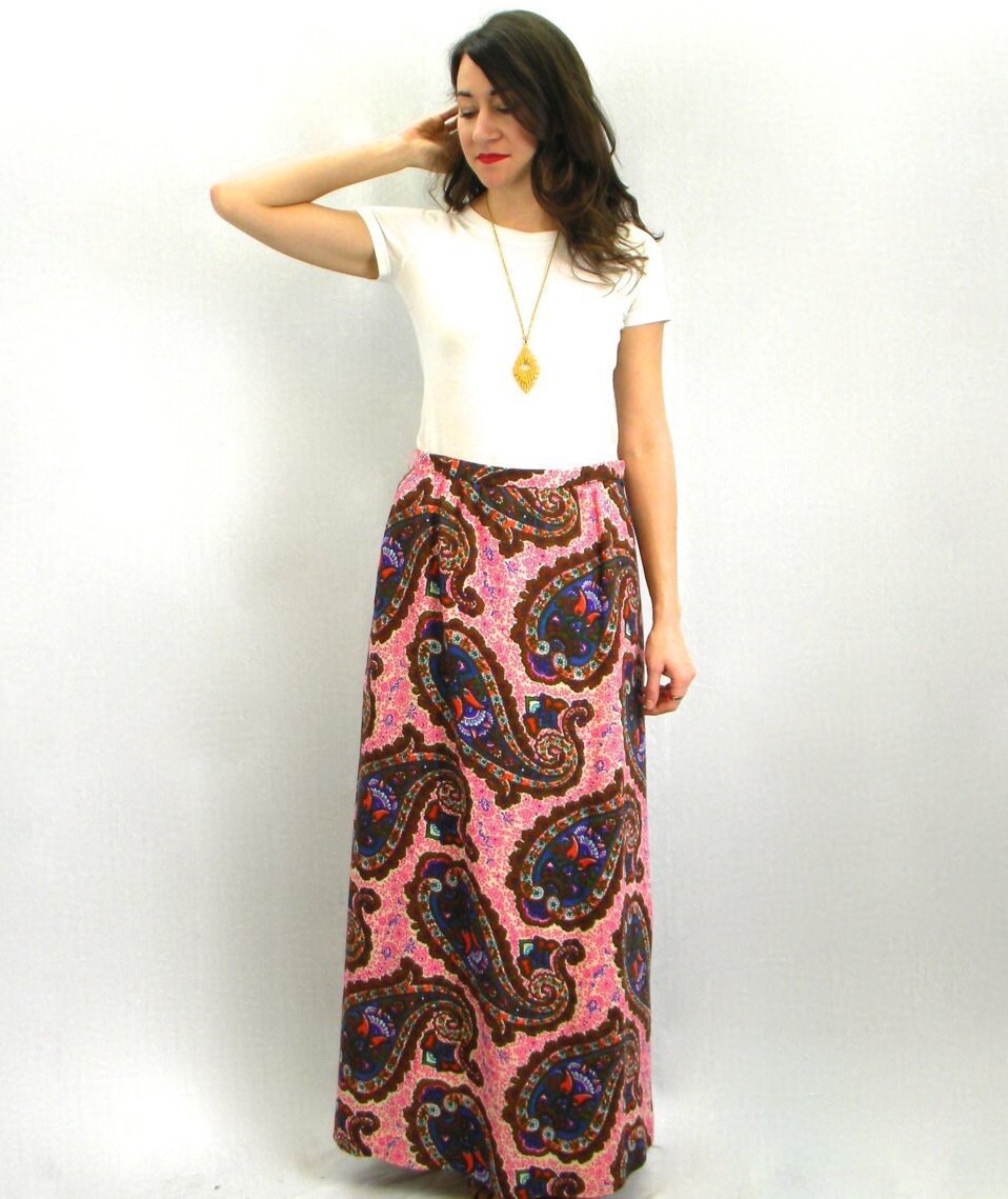 1970s Pink Paisley Maxi Skirt | 70s Pink Paisley Woven Wool Skirt | Nelly De Grab N.Y. | Medium