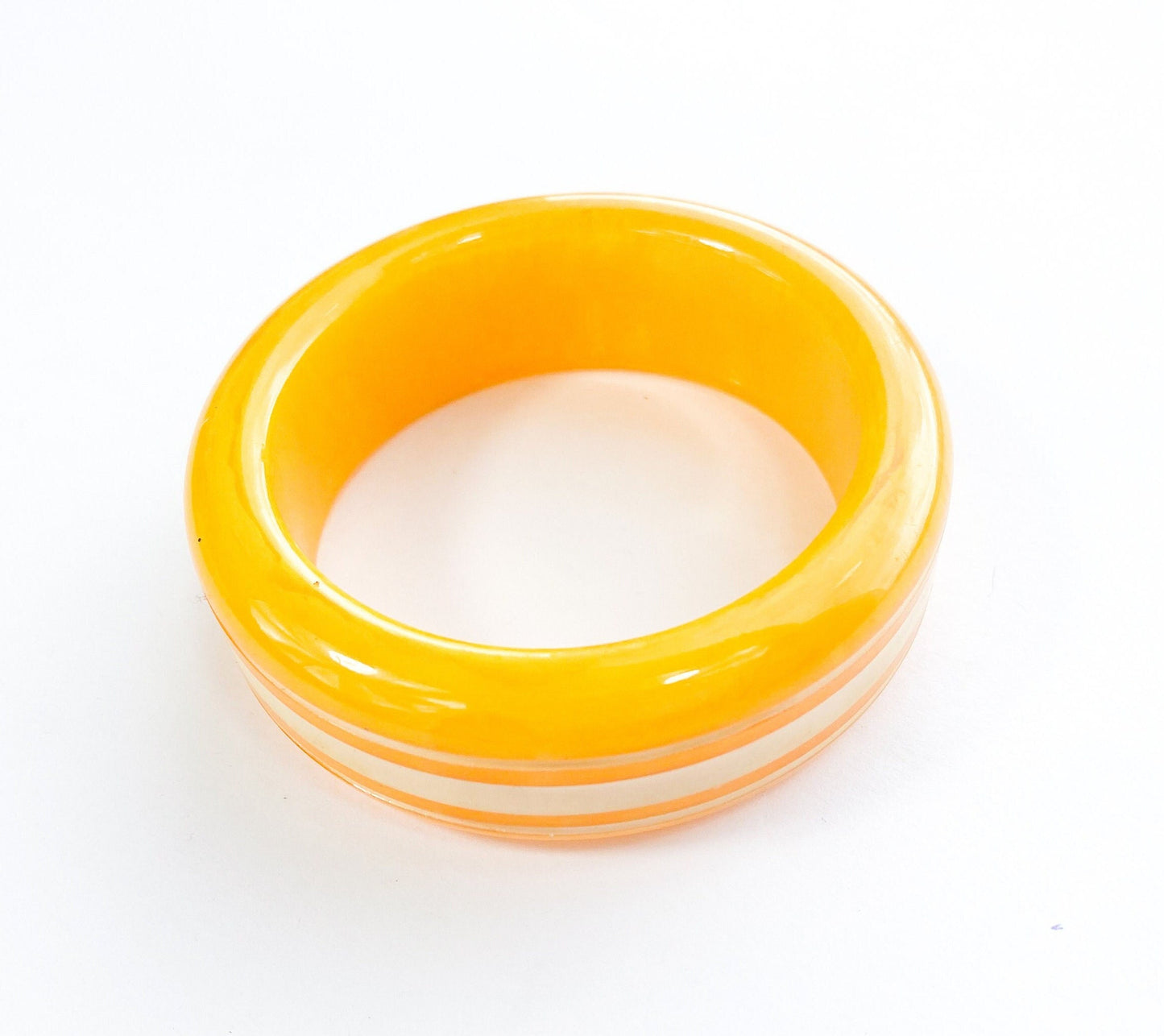 1940s Yellow Bakelite Bangle | Gold & White Stripe Bracelet