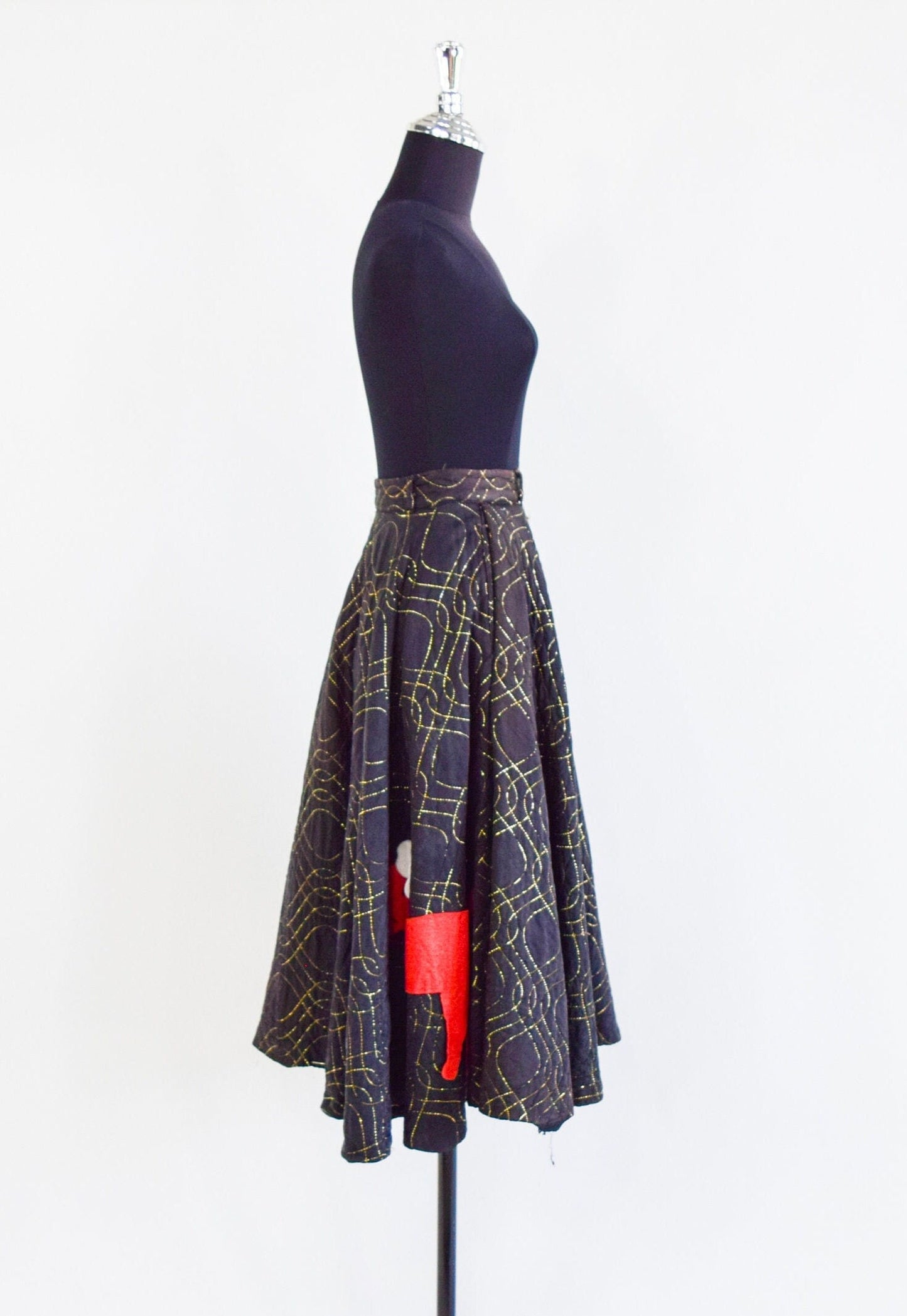 1950s Black Poodle Skirt | 50s Black Quilted Poodle Skirt | Vintage Black Swing Skirt | XS