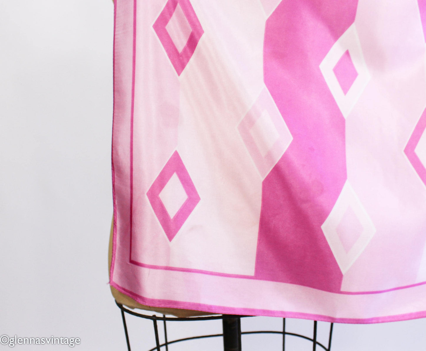 1960s Pink Diamond Op Art Print Scarf