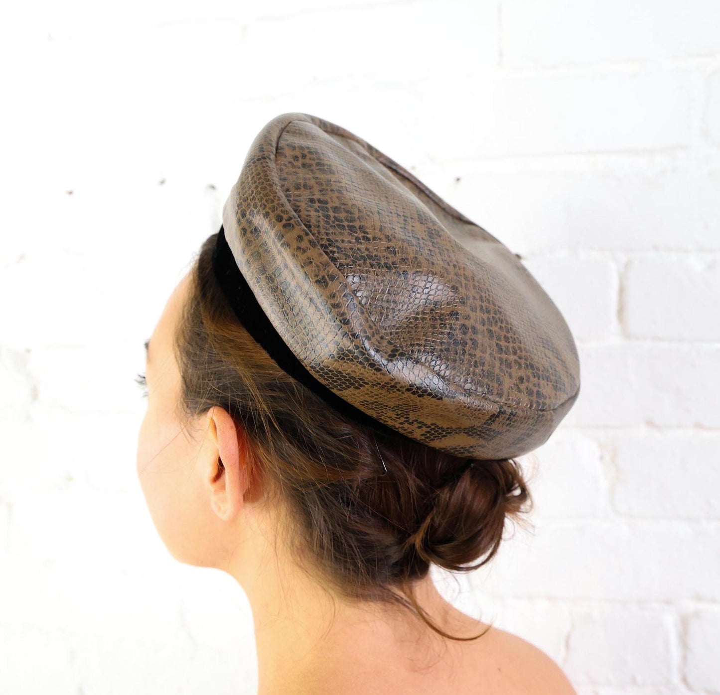 1970s Faux Snakeskin Beret Hat