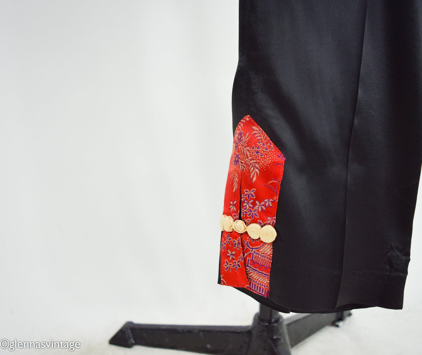 1950s Red Asian Design Pajama Set, Top & Pants Set, Large