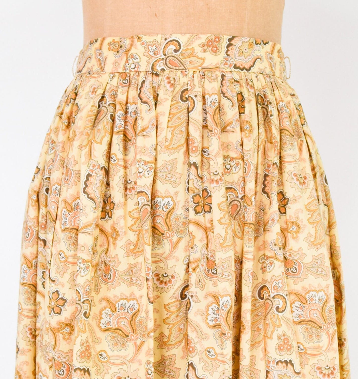 1980s Gold Floral Blouse & Skirt Set | 80s Gold Cotton Paisley Skirt Set | Gloria Sachs | Medium