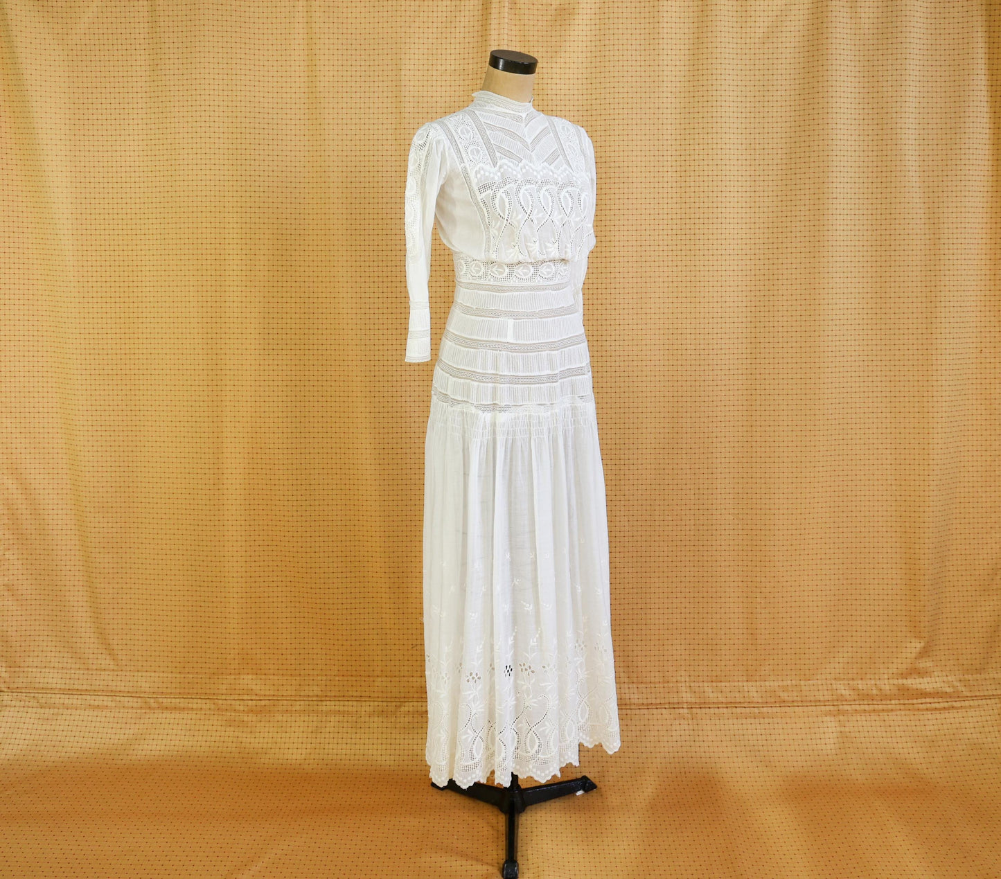 1880s Edwardian Lace Cotton Gown, Antique Walking Dress, Small