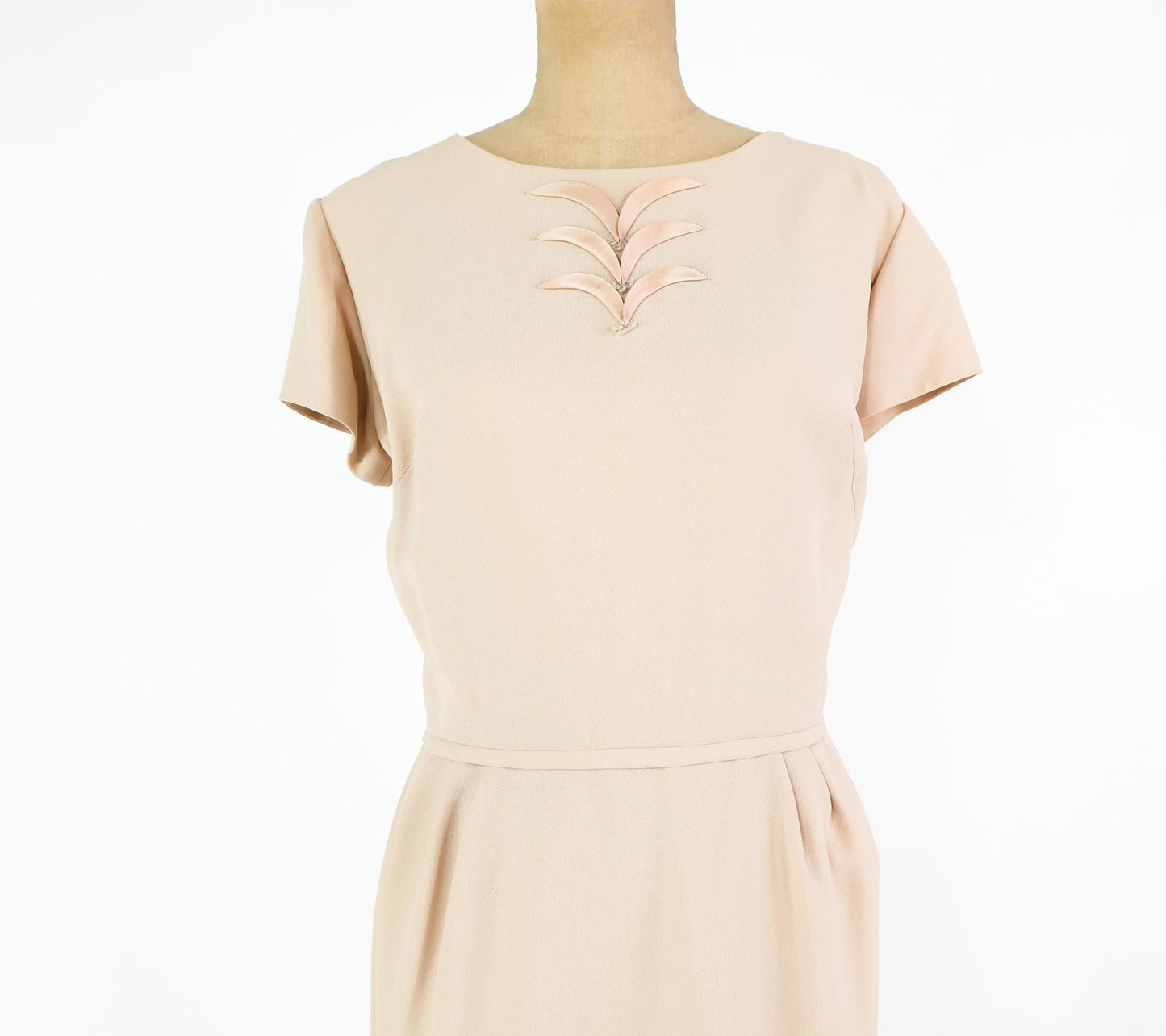 1950s Vintage Beige Sheath Dress, 32" Waist