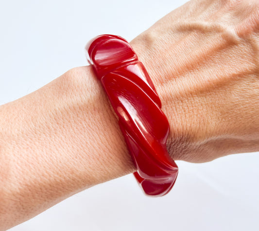 1930s Carved Dark Red Bakelite Bangle | Vintage Red Swirl Plastic Bracelet