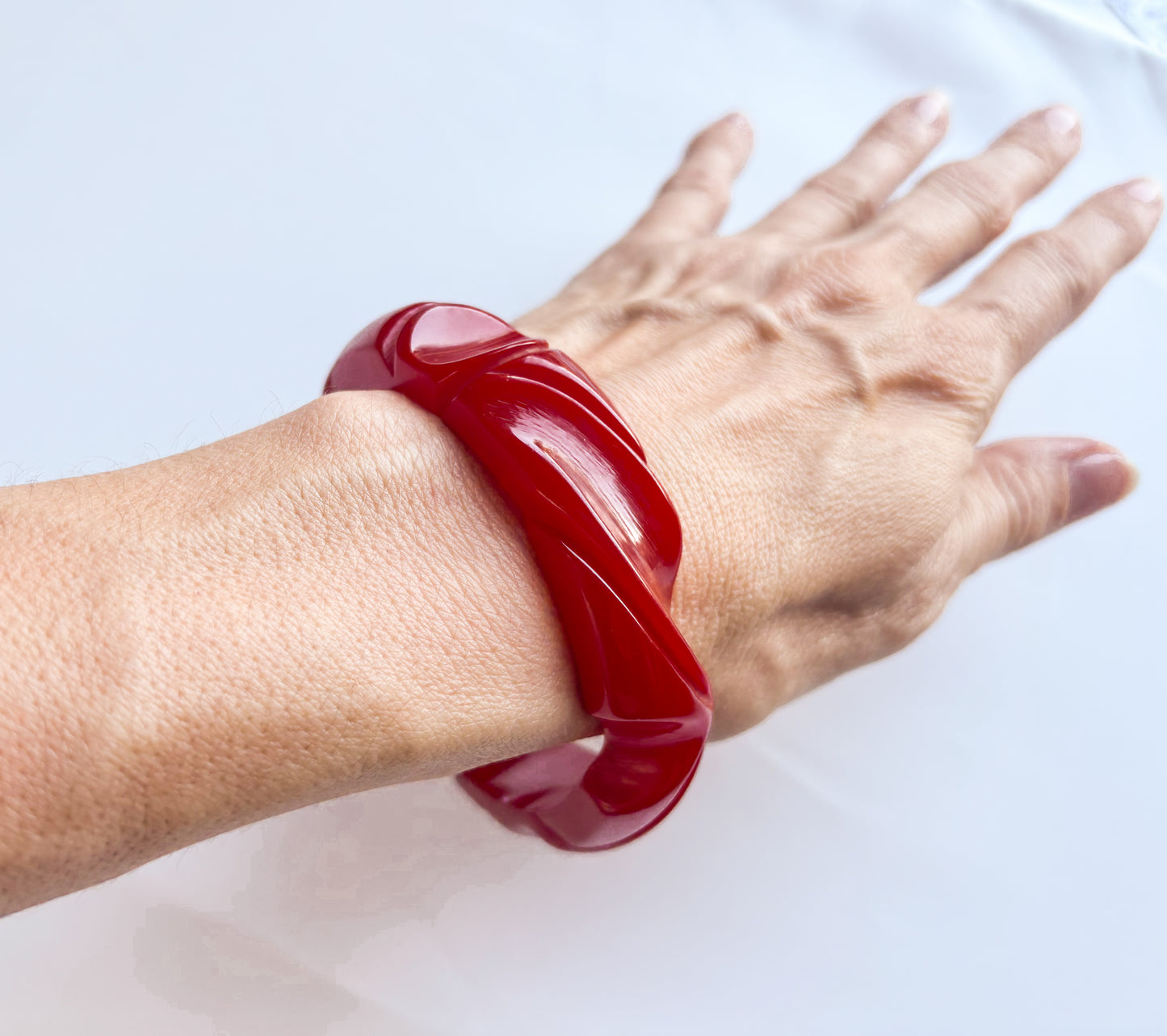 1930s Carved Dark Red Bakelite Bangle | Vintage Red Swirl Plastic Bracelet