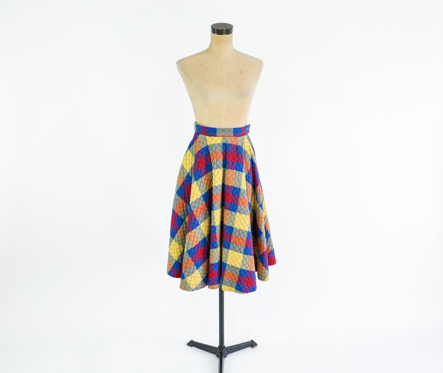 1950s Plaid Quilted Circle Skirt, Small
