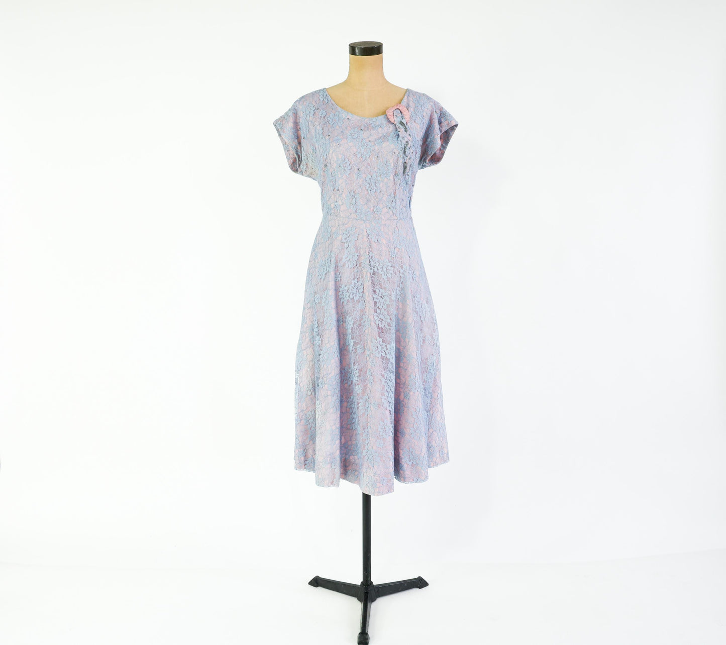 1940s Lavender & Blue Lace Cocktail Dress, 34" Waist