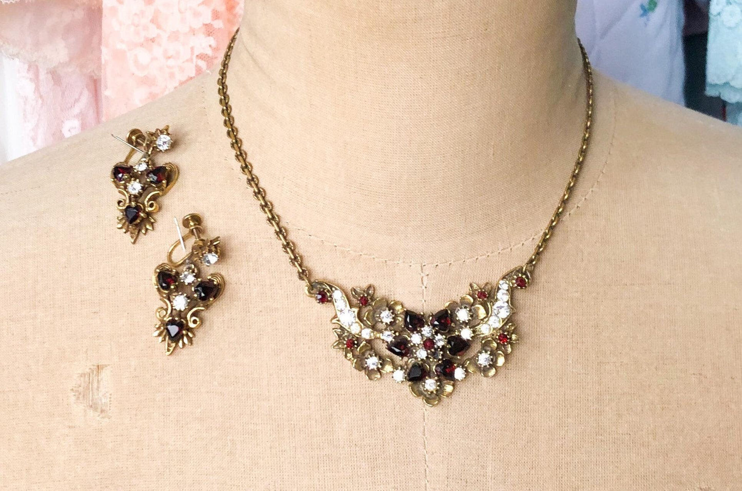 1940s Garnet Rhinestone Necklace & Earrings Jewelry Set