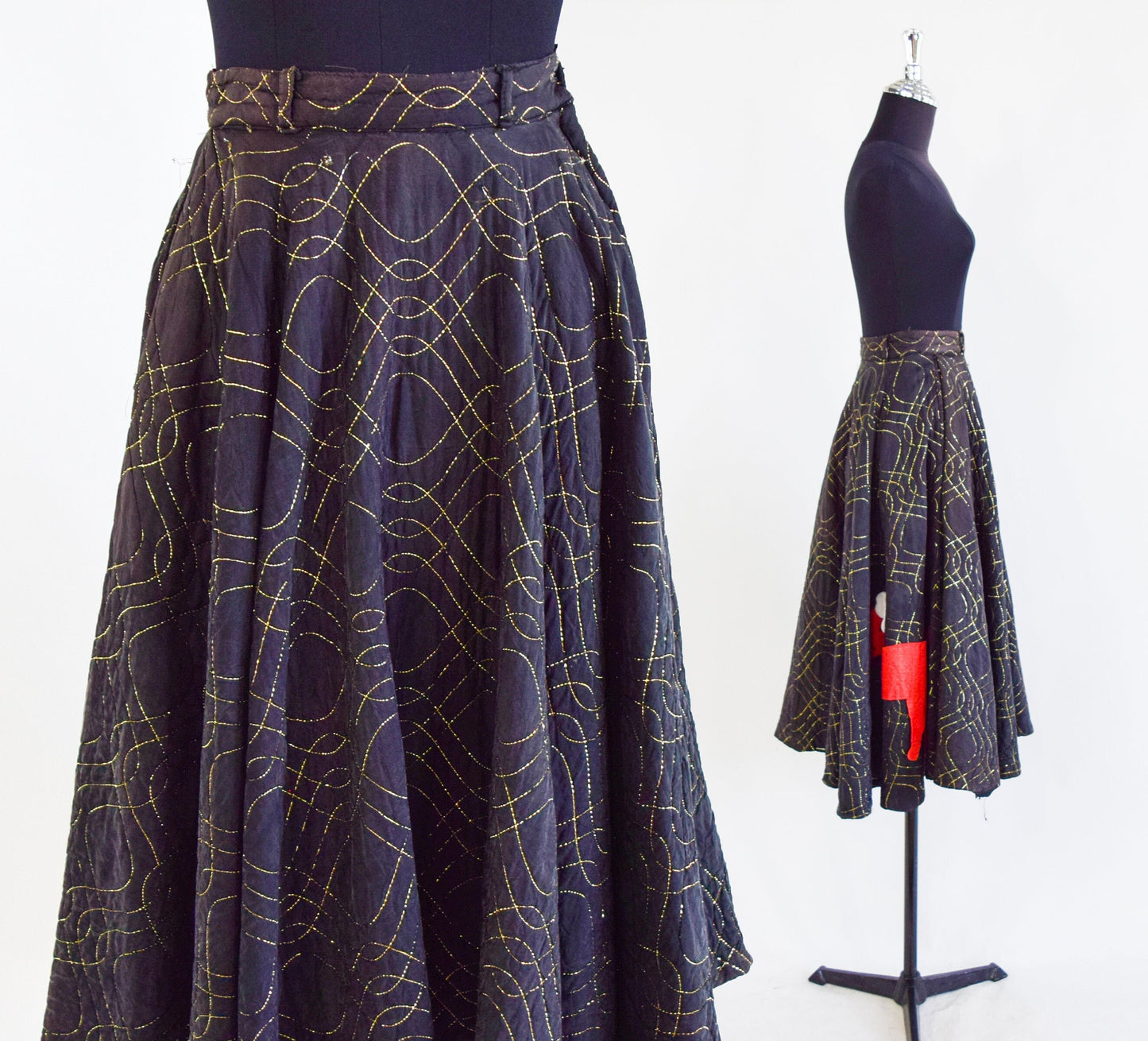 1950s Black Poodle Skirt | 50s Black Quilted Poodle Skirt | Vintage Black Swing Skirt | XS