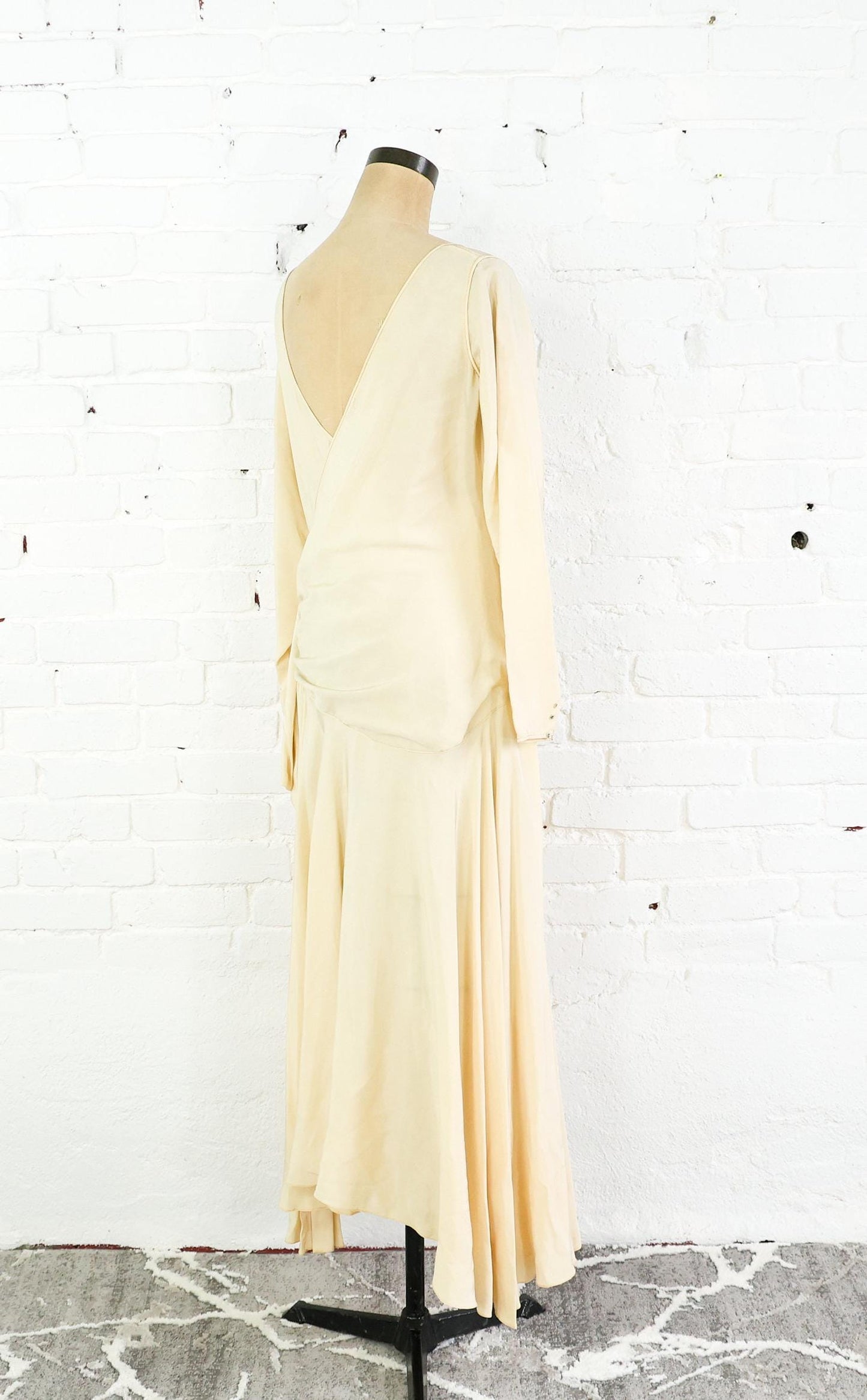 1930s Ivory Creme Silk Evening Dress, Long Sleeve Bridal Gown , Medium