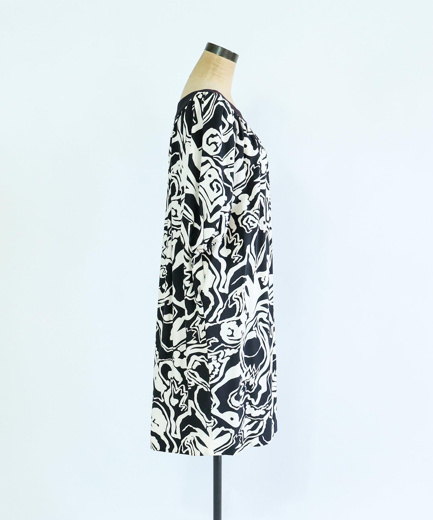 Saint Laurent | 1980s Black & White Crepe Abstract Dress  | 80s Black and White Floral Short Dress | Saint Laurent Paris | Large