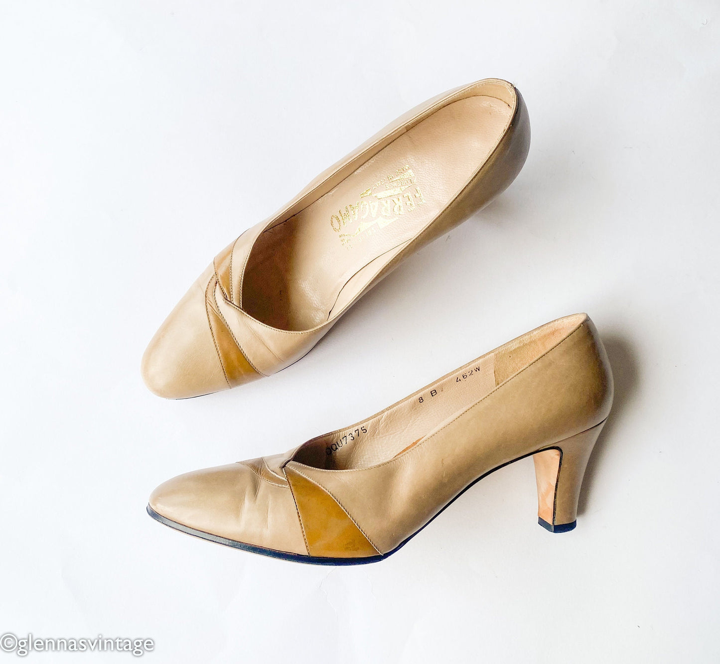Ferragamo | 1980s Tan & Beige Leather Heels | 80s Tan Leather Pumps | Ferragamo | US 8 EU38-39 UK 6