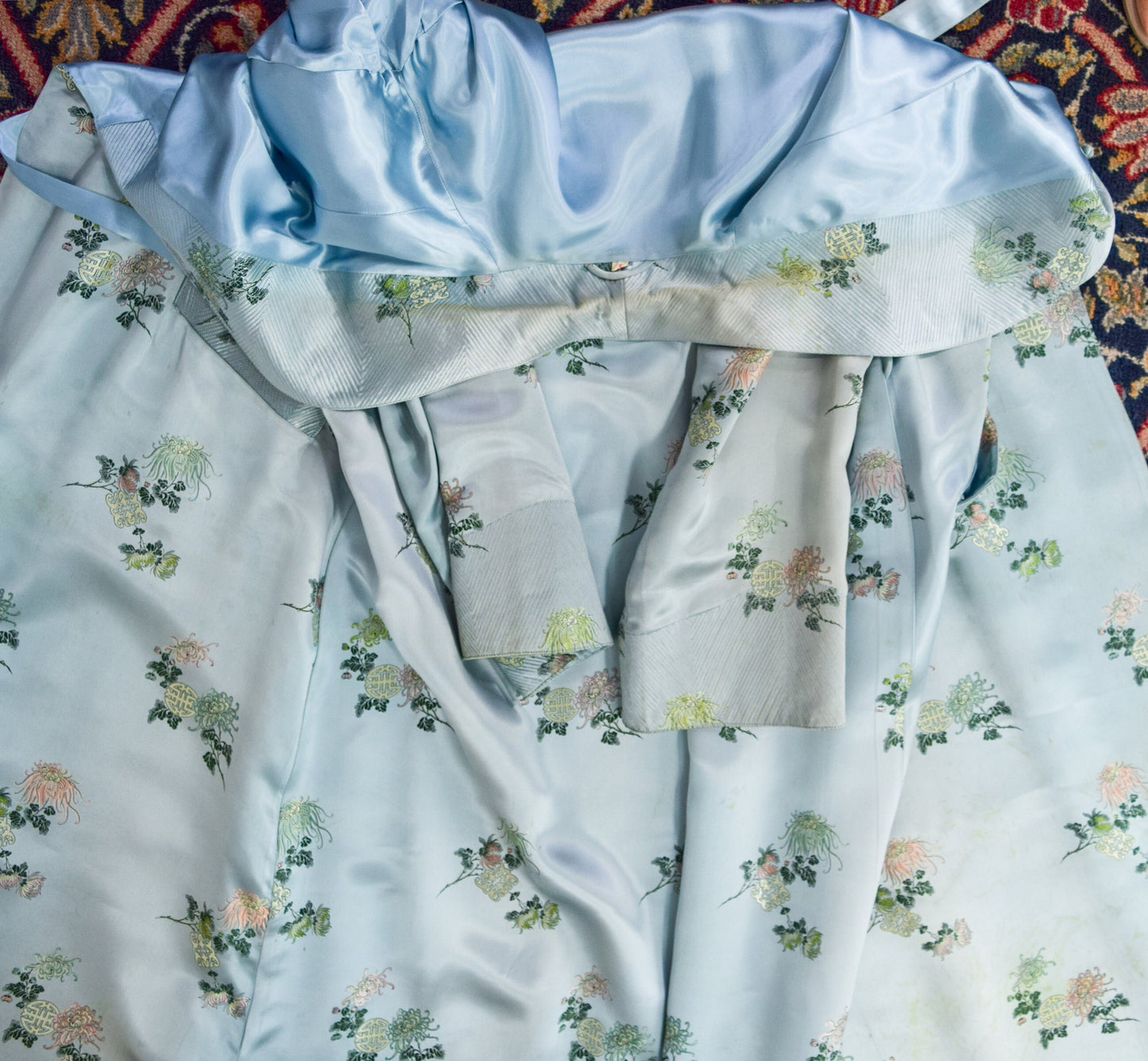 1950s Blue Silk Asian Robe:, Large