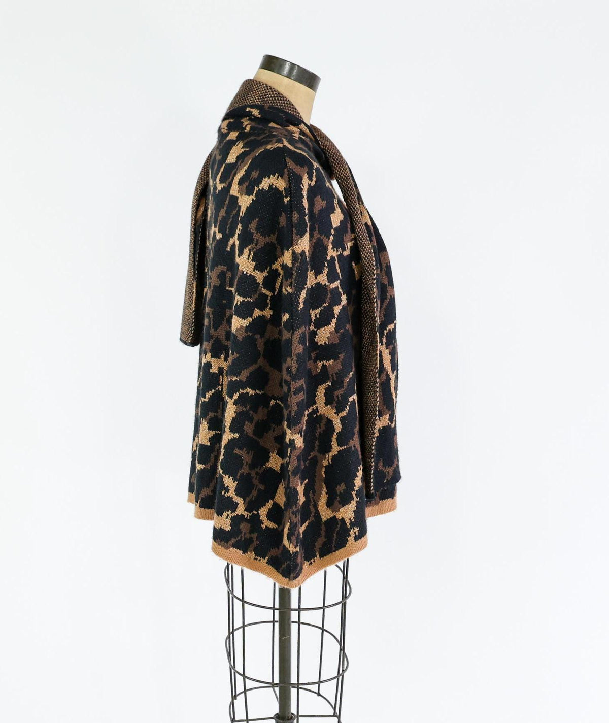 2000s Animal Print Sweater Cape | Brown Knit Shrug | Betsey Johnson, One Size