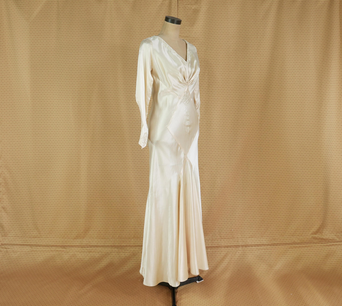 1930s Ivory Silk Beaded Wedding Dress, Large