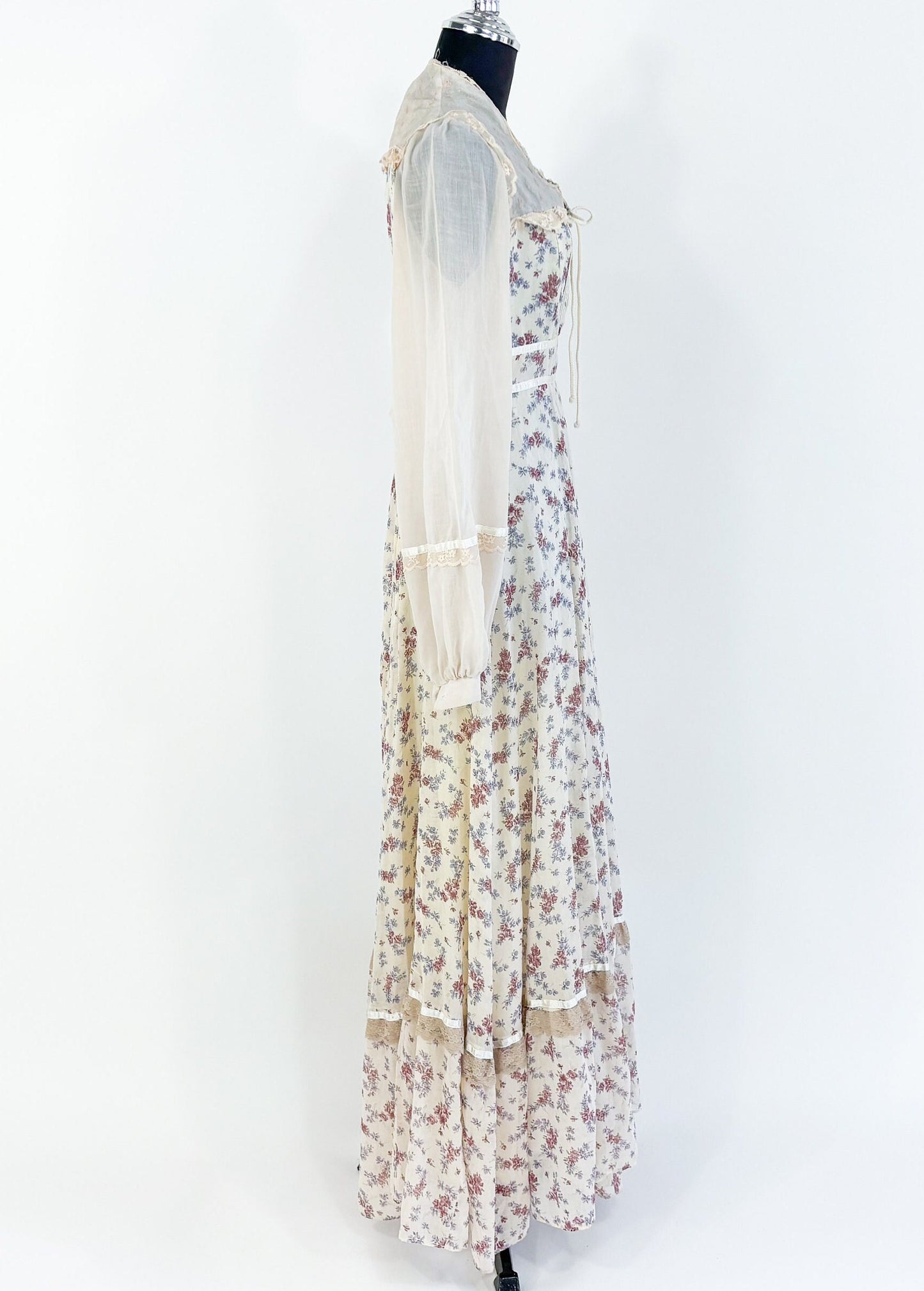 1970s Beige Gunne Sax Floral Maxi Dress, XS