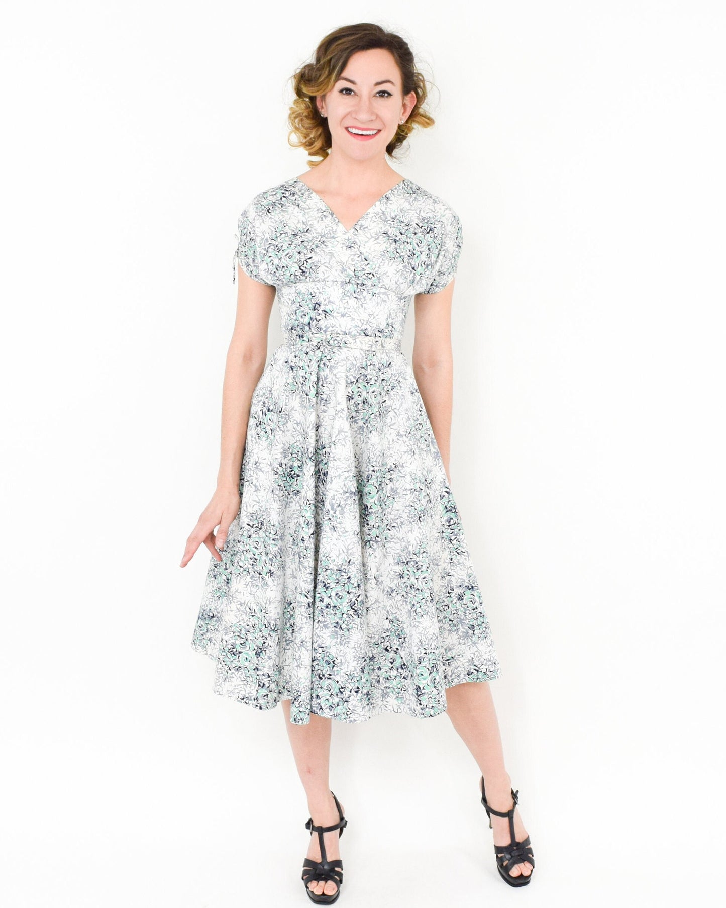 1950s Grey & White Floral Cotton Dress, Extra Small