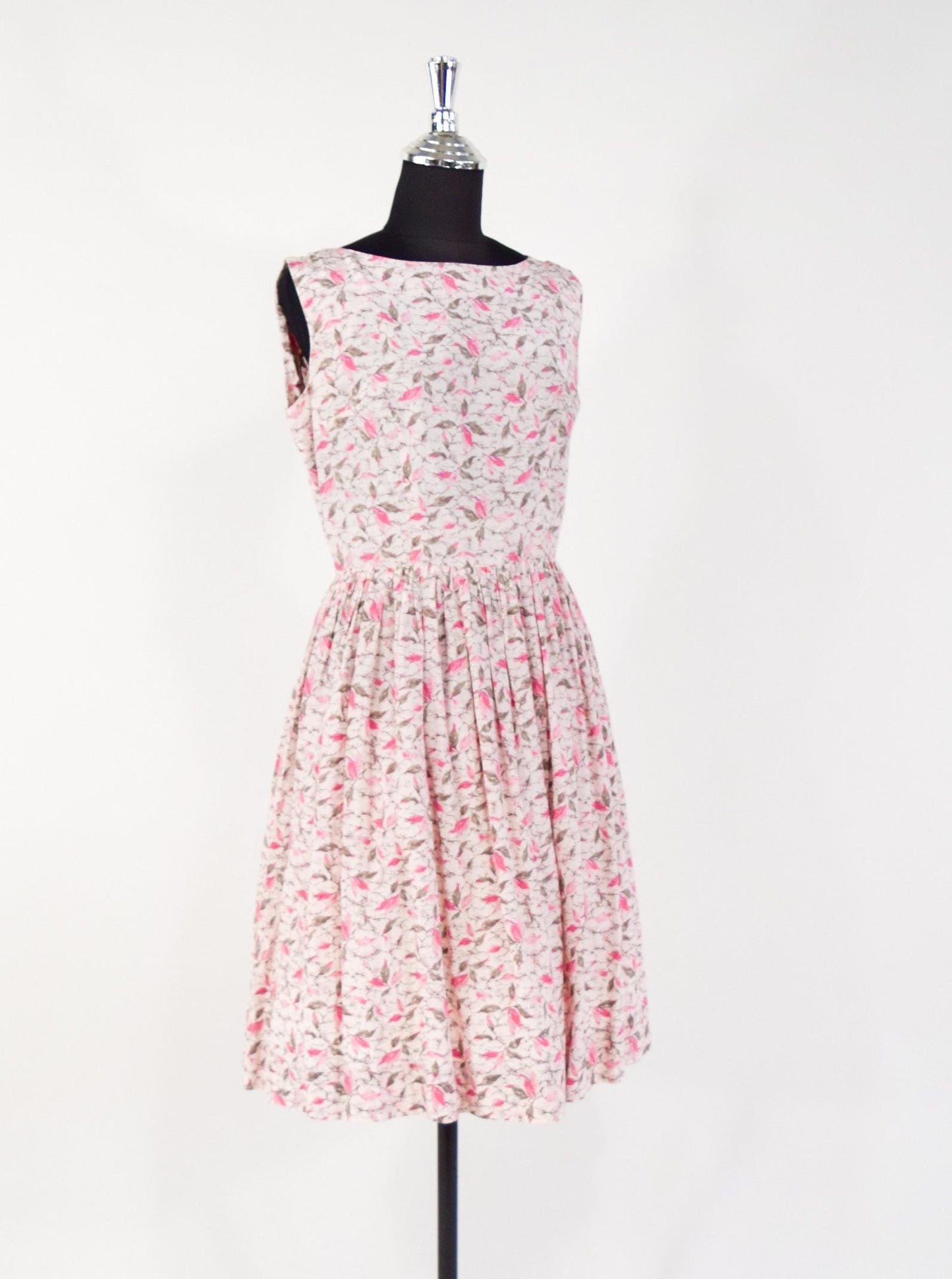 1950s Pink Floral Print Rayon Day Dress, Medium