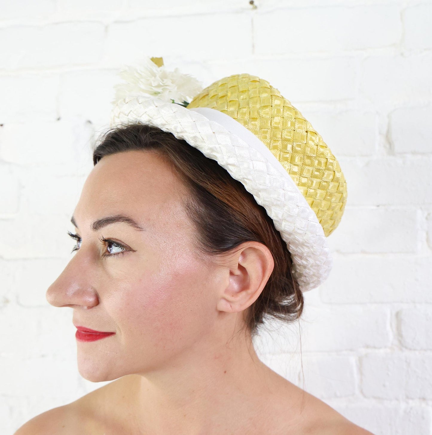 1960s Yellow & White Woven Raffia Straw Hat