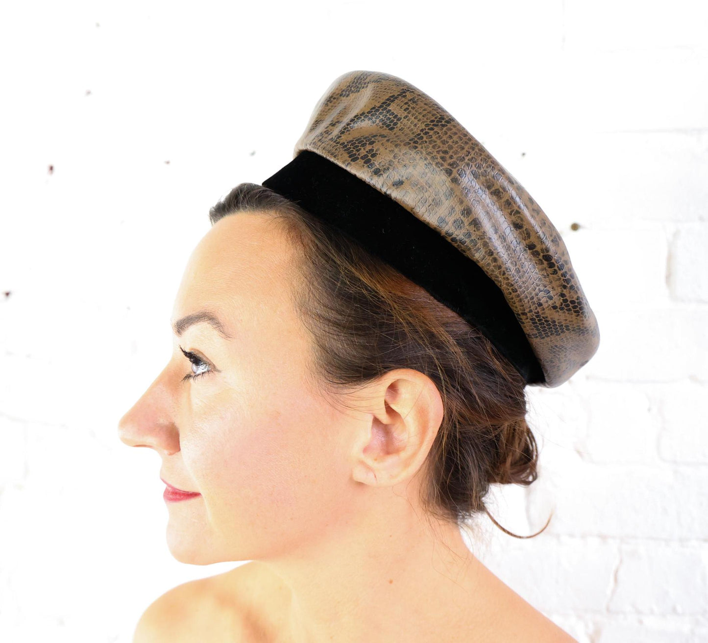 1970s Faux Snakeskin Beret Hat