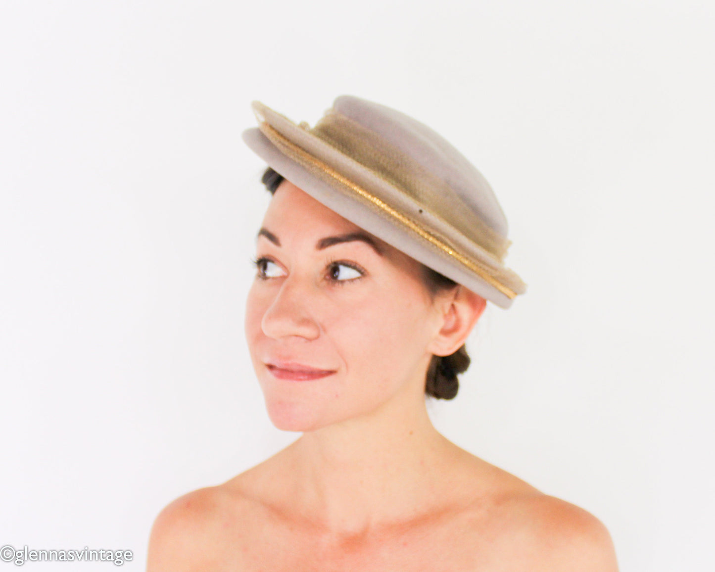 1950s Grey Wool Pillbox Hat with Gold Trim
