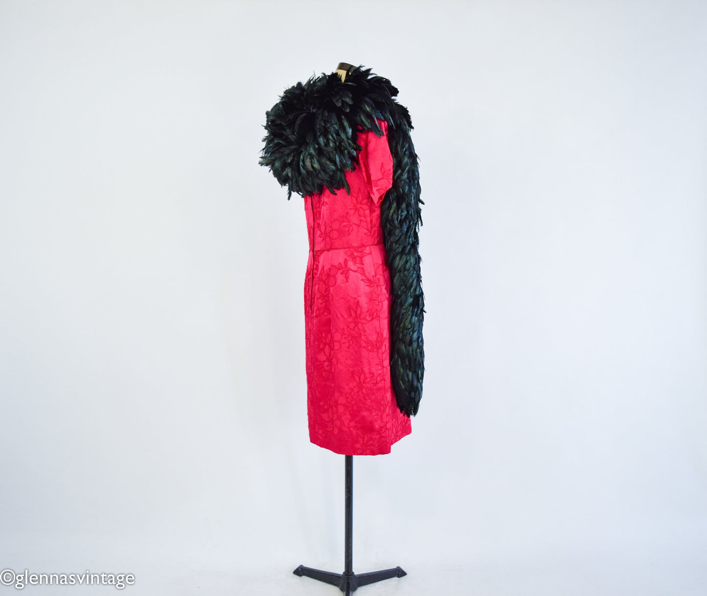 1900s Iridescent Black Feather Boa with Silk Backing and Ties, Edwardian Era Scarf
