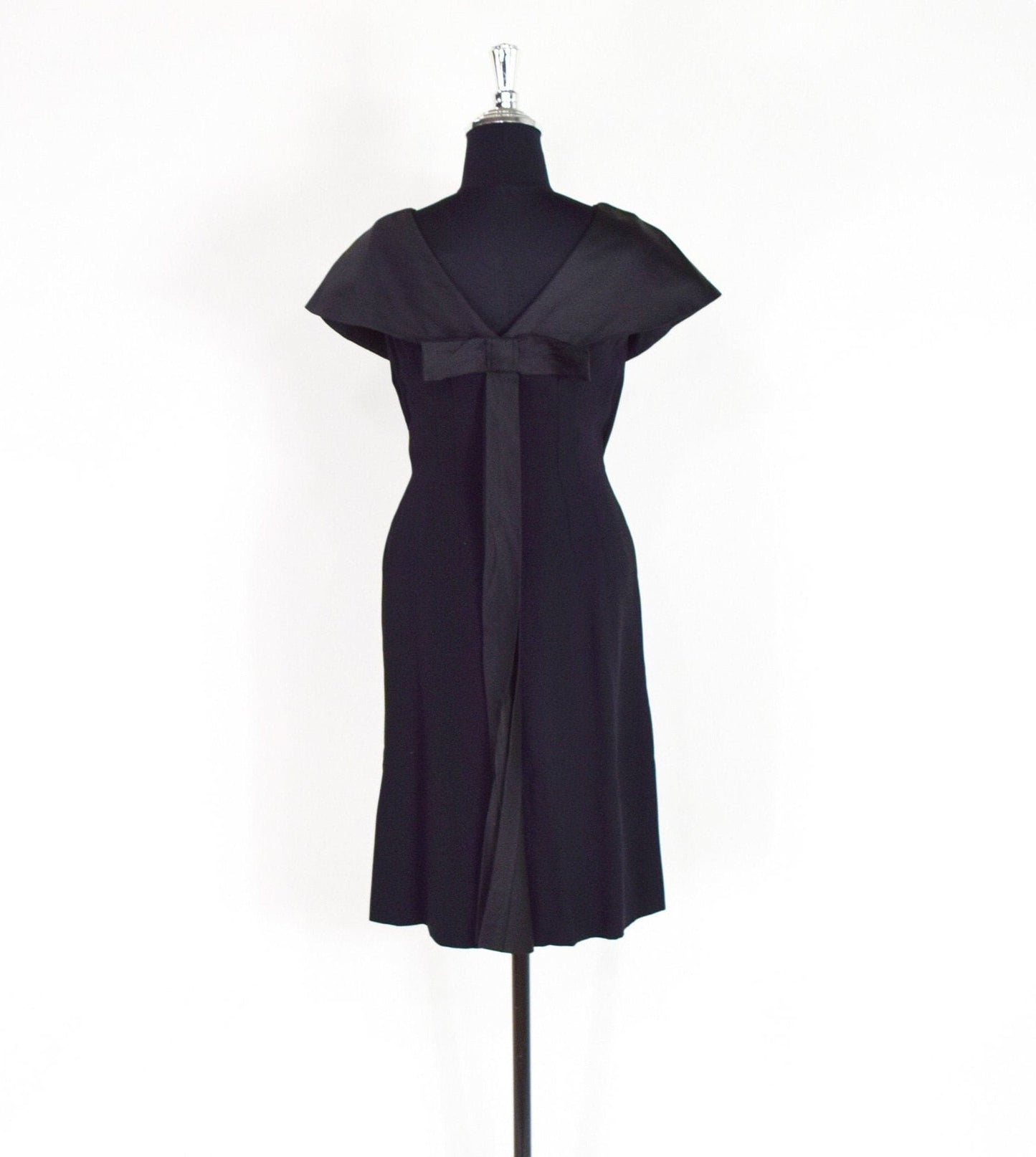 1950s Black Wool Crepe Sheath with Satin Collar, Small