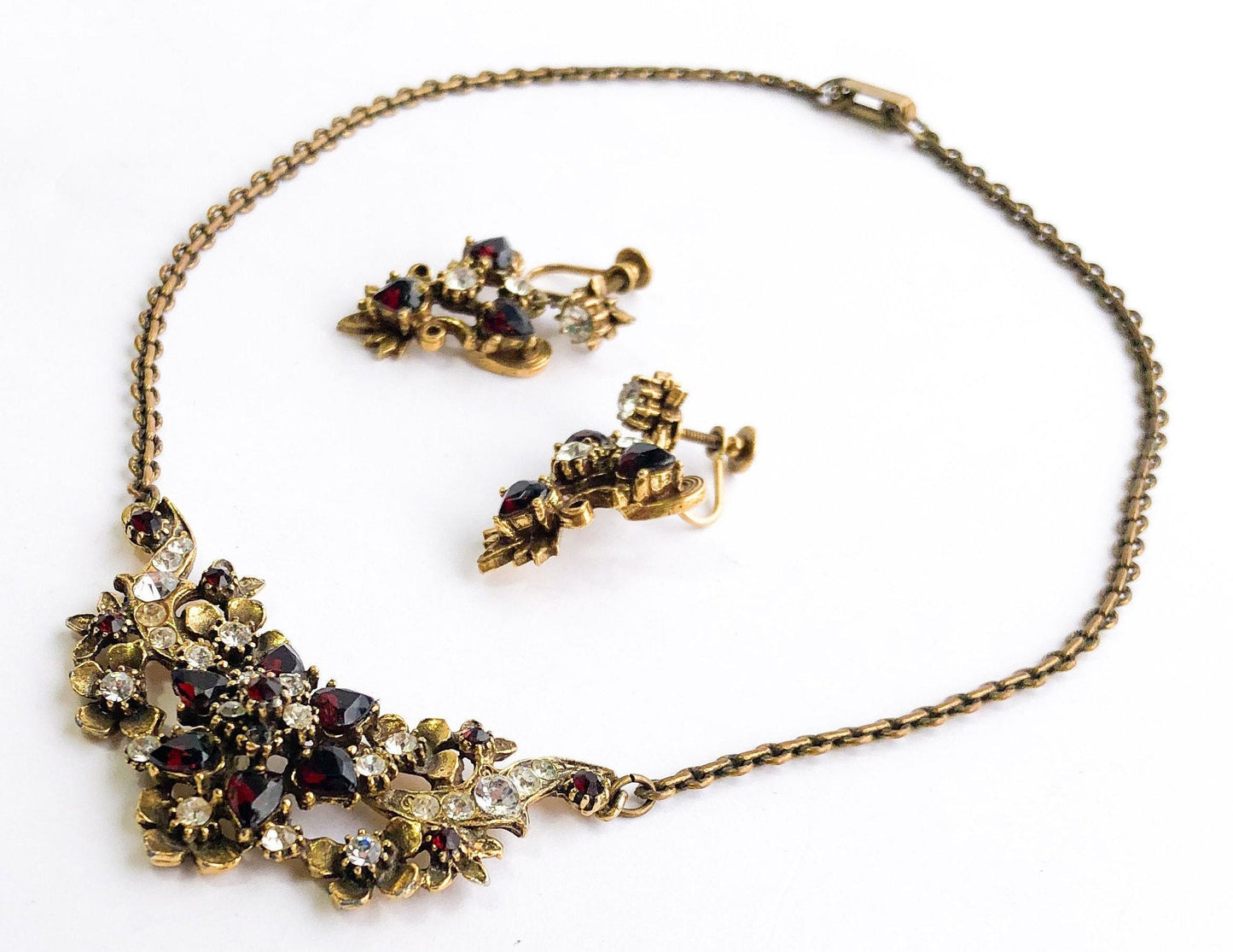 1940s Garnet Rhinestone Necklace & Earrings Jewelry Set