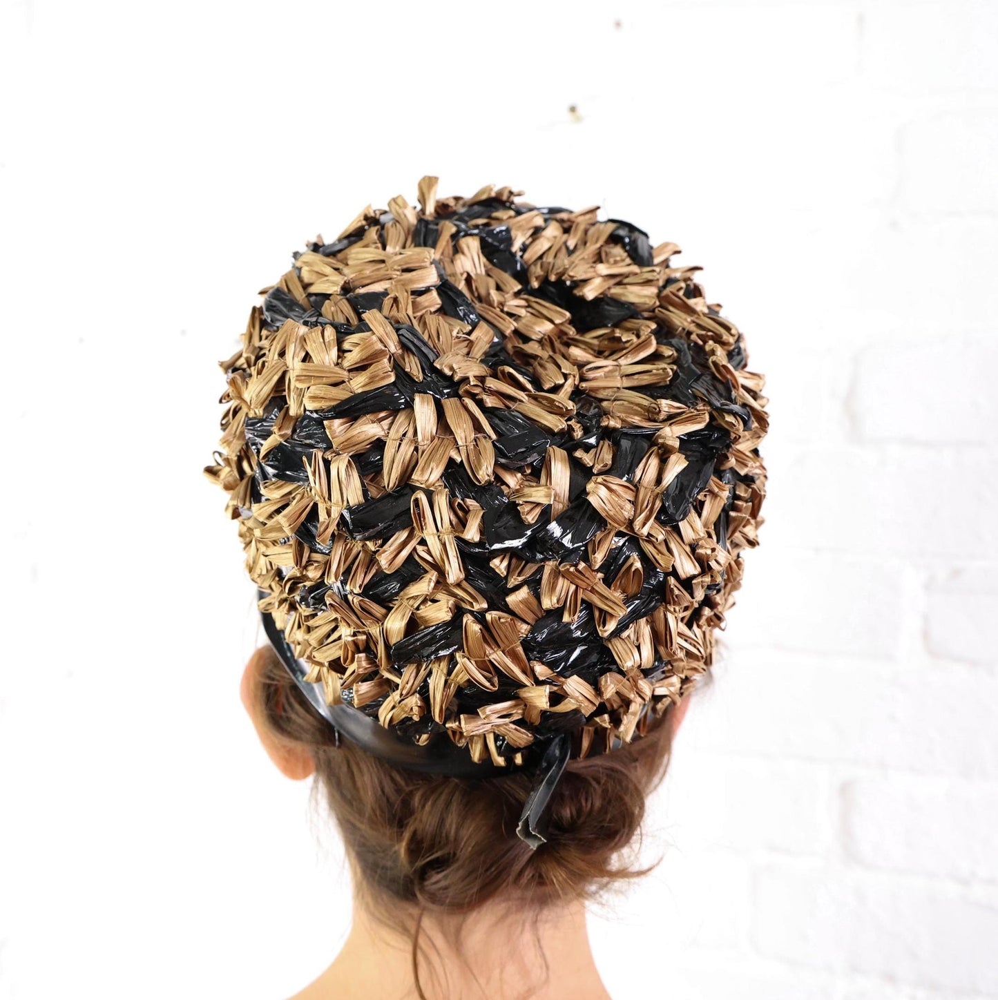 1960s Brown Black Raffia Bubble Hat