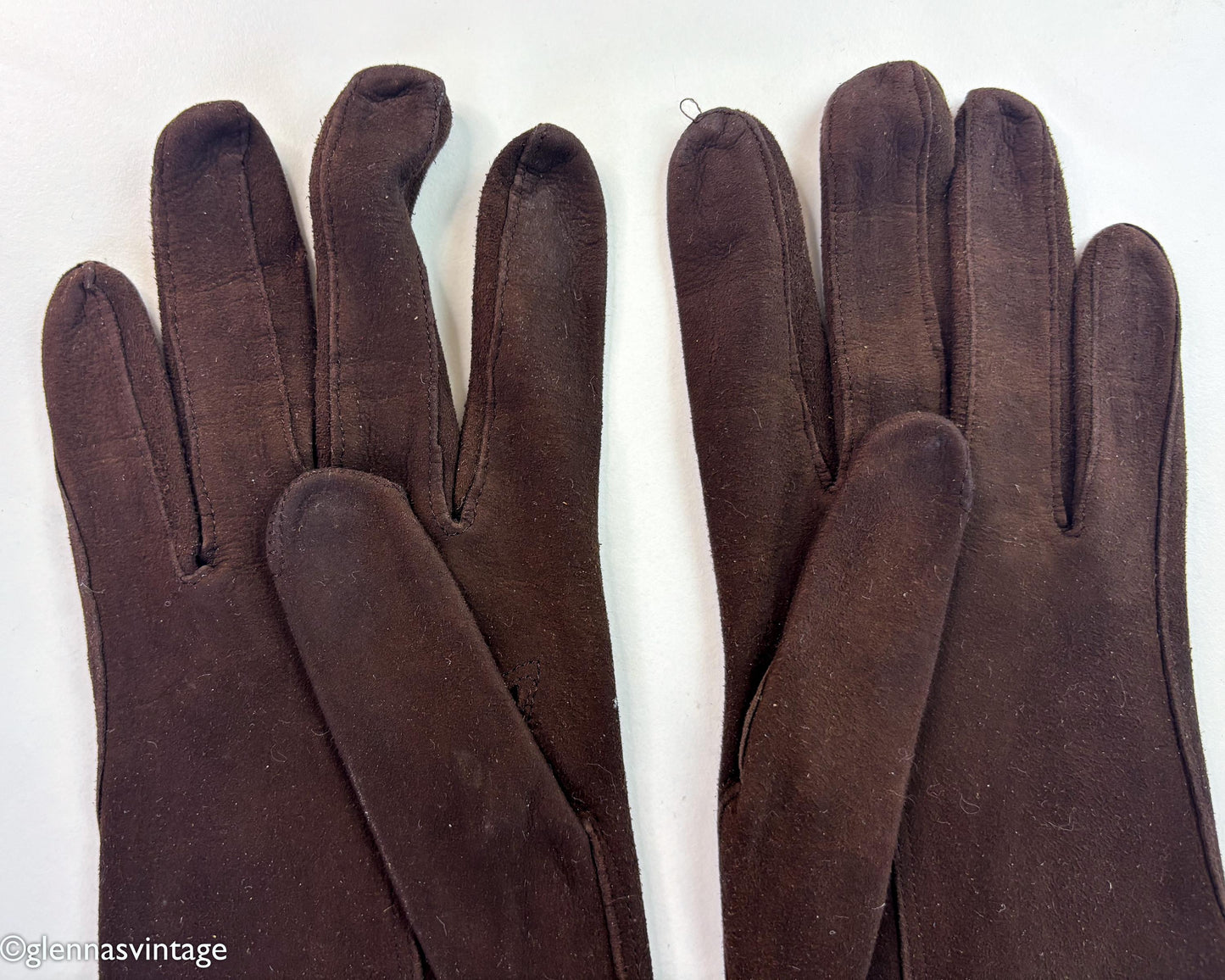1950s Brown Suede Gloves, Size 6.5