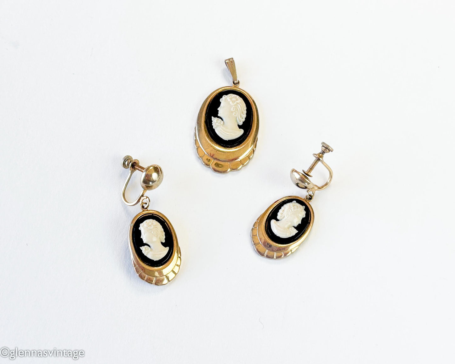 1950s Black & White Lucite Cameo Jewelry Set with Pendant & Earrings