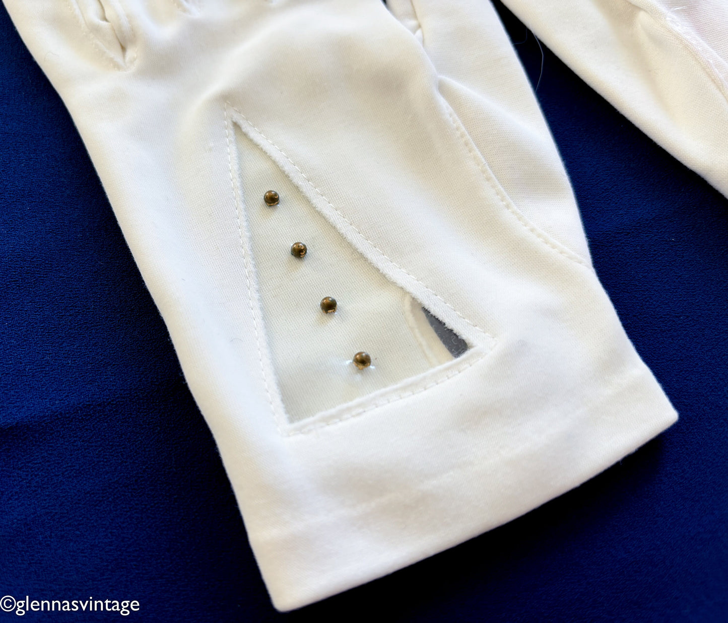 1950s Short White Gloves