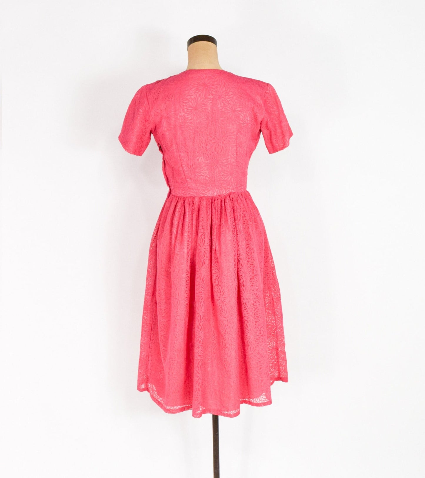 1950s Pink Chiffon Dress in Floral Burnout Fabric, Small