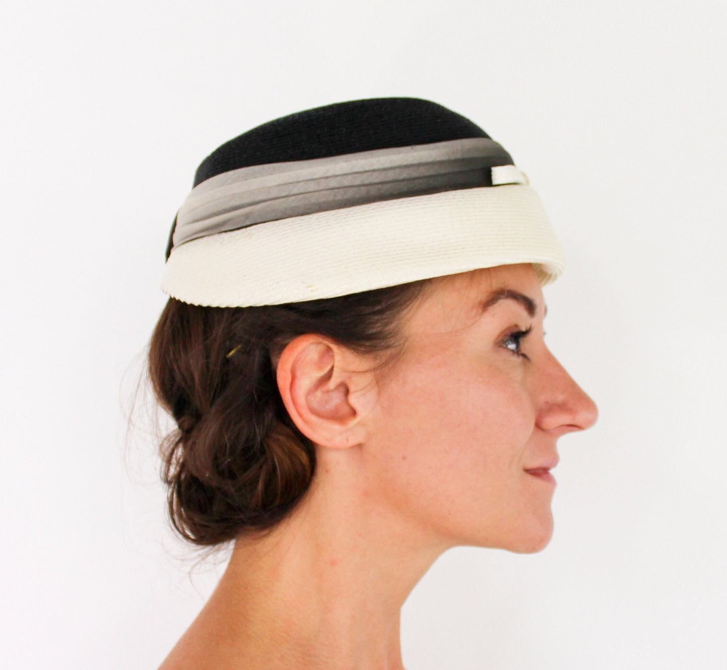 1950s Black & White Ombre Hat | 50s White Black Raffia Hat